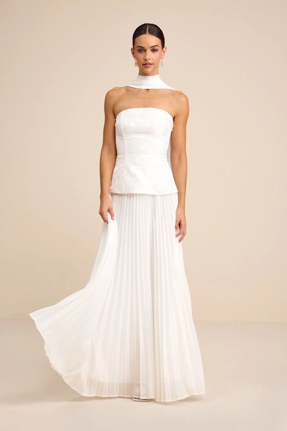 Eloise White Jacquard Pleated Maxi Dress and Scarf Set