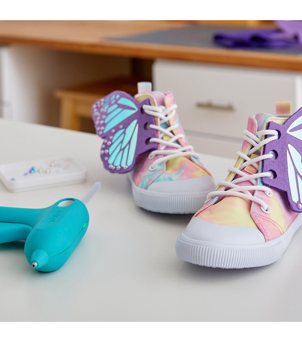 Cricut Teal High Temperature Glue Gun