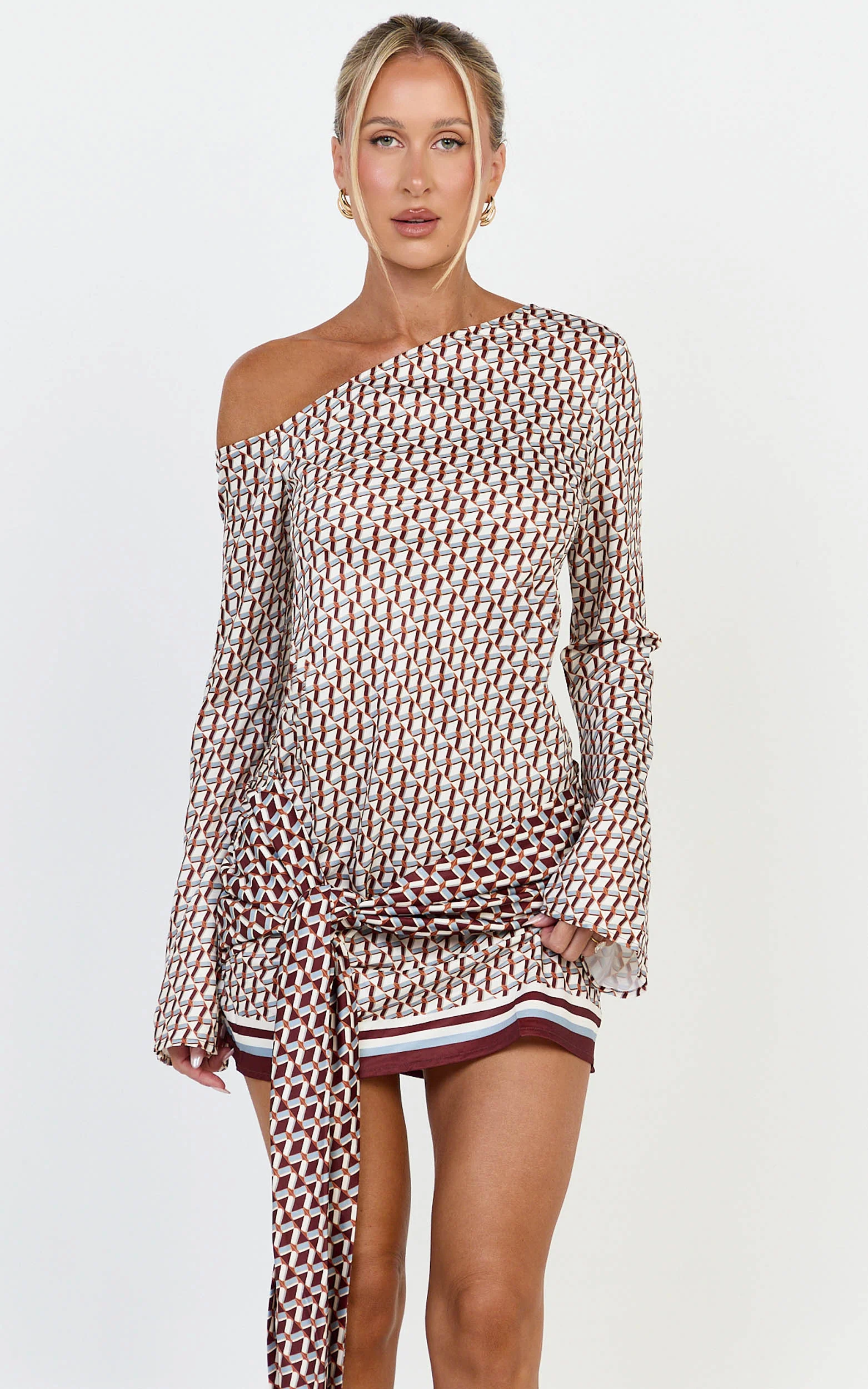 Geo Print Off Shoulder Tie Front Dress in Geo Border Print