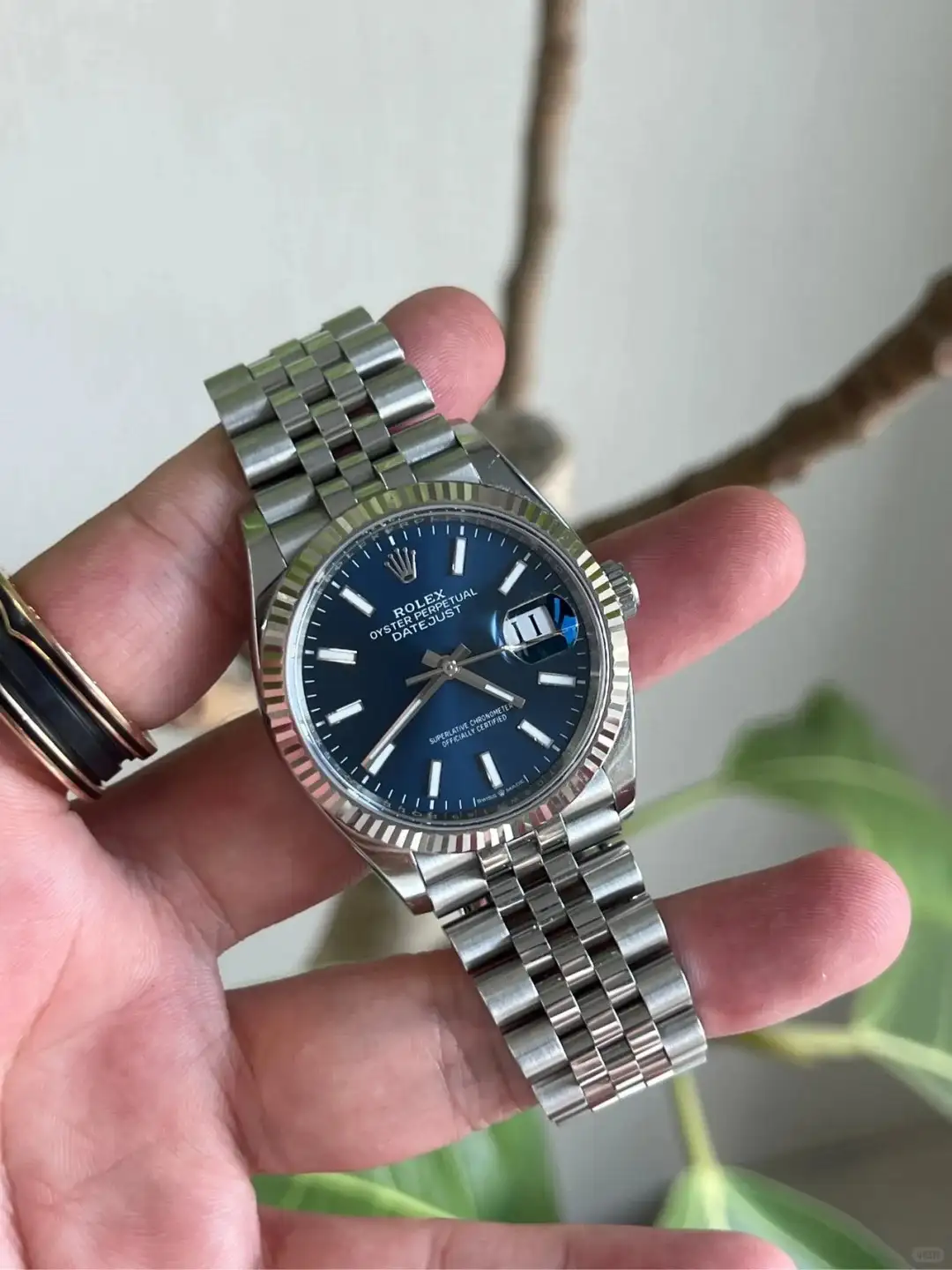 Rolex Datejust 41 White Gold/Steel Blue Dial Fluted Bezel 126334 (Jubilee)