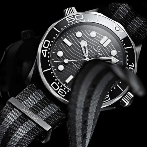 Omega Seamaster Men Automatic Black Fabric 007 Watch O21092442001002