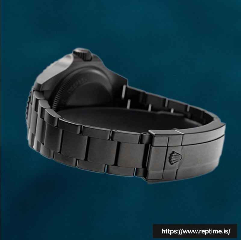 Rolex Sea-Dweller Men’s 44mm 116660 Carbon Fiber Watch