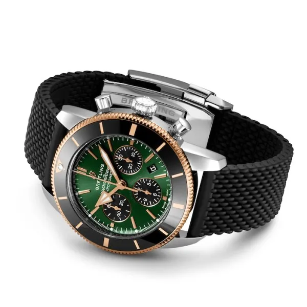Breitling Superocean Men Automatic Green Rubber Watch UB01622A1L1S1