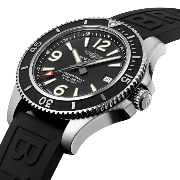 Breitling Superocean Men Automatic Black Rubber Watch A17366021B1S1
