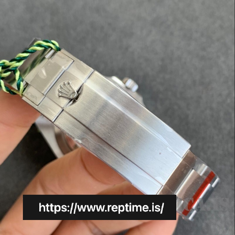 Rolex Submariner 124060 Men Automatic 41MM