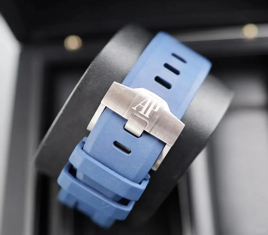 Audemars Piguet Royal Oak Offshore Diver Chronograph Blue 26703ST.OO.A027CA.01