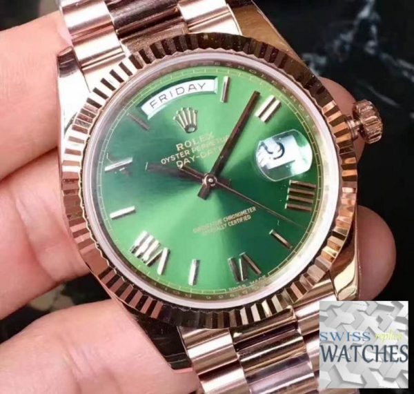 ROLEX DAY DATE GREEN DIAL SAPPHIRE CRYSTAL 40MM SWISS REPLICA 228235.6