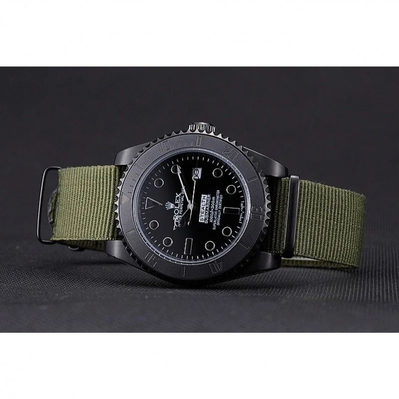 Rolex Submariner 39mm Black Dial 621995