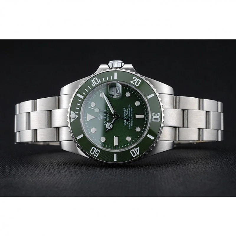 Rolex Submariner 41mm Green Dial 1454151