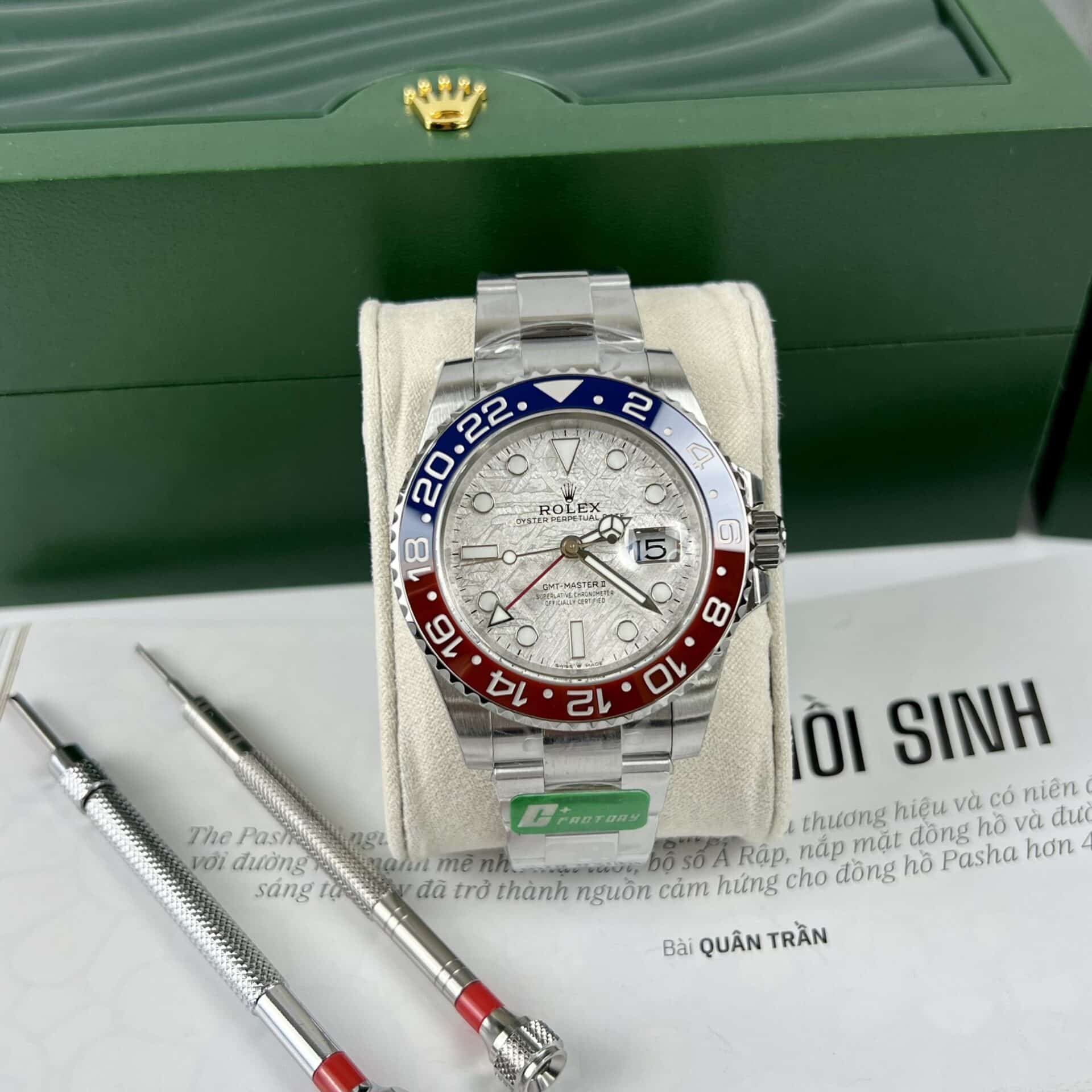 Superclone Rolex GMT-Master II Meteorite Dial 126719BLRO Superman Oyster
