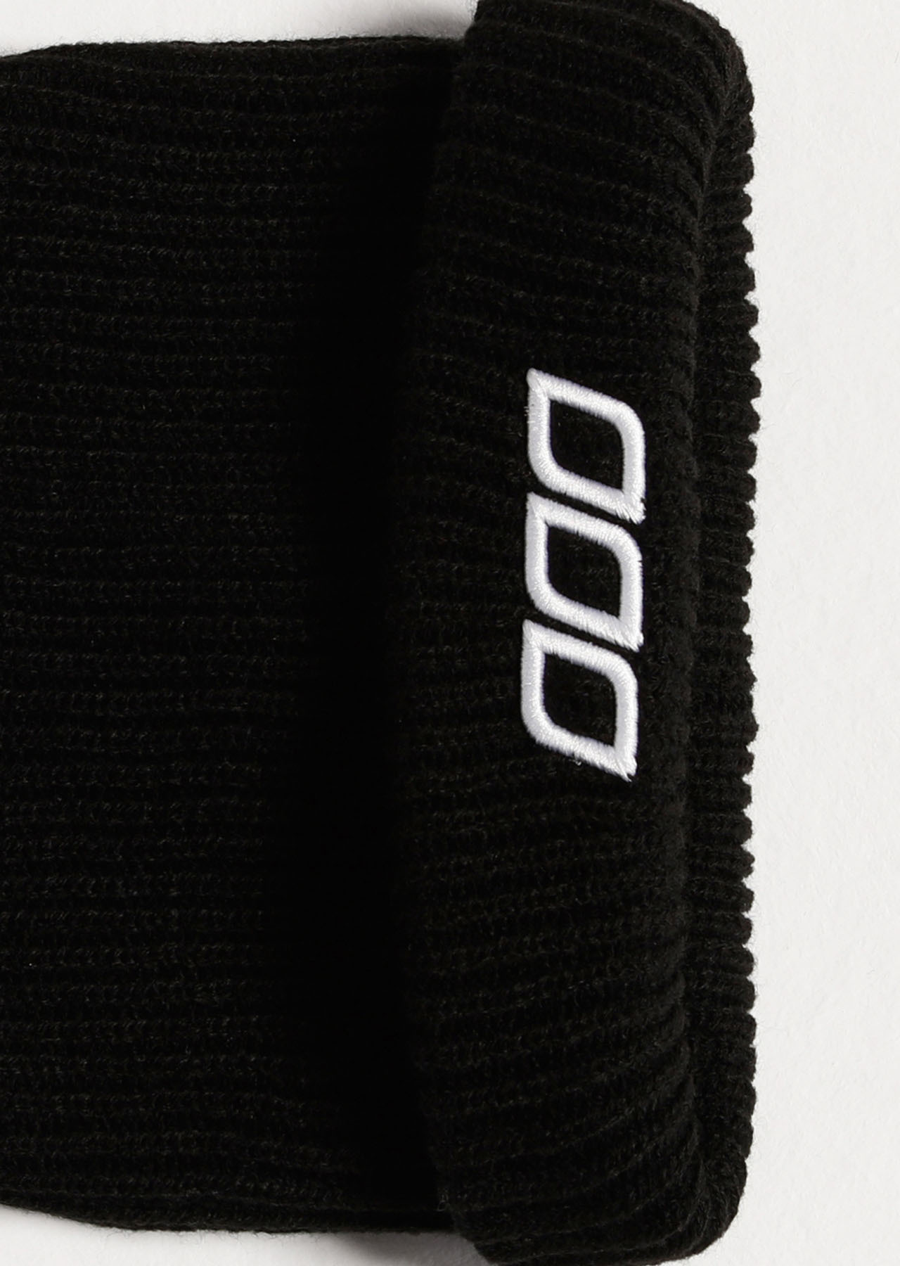 Lorna Jane Chill Out Beanie