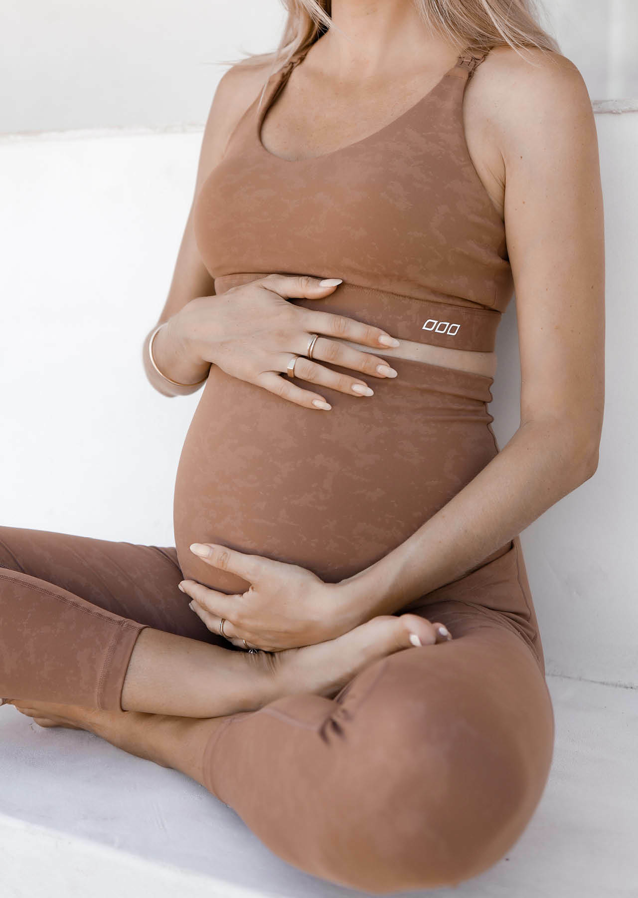 Lorna Jane Maternity Phone Pocket Ankle Biter Leggings