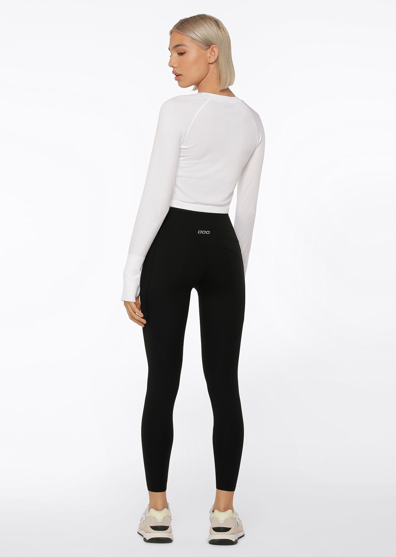 Lorna Jane Dynamic Seamless Cropped Long Sleeve Top