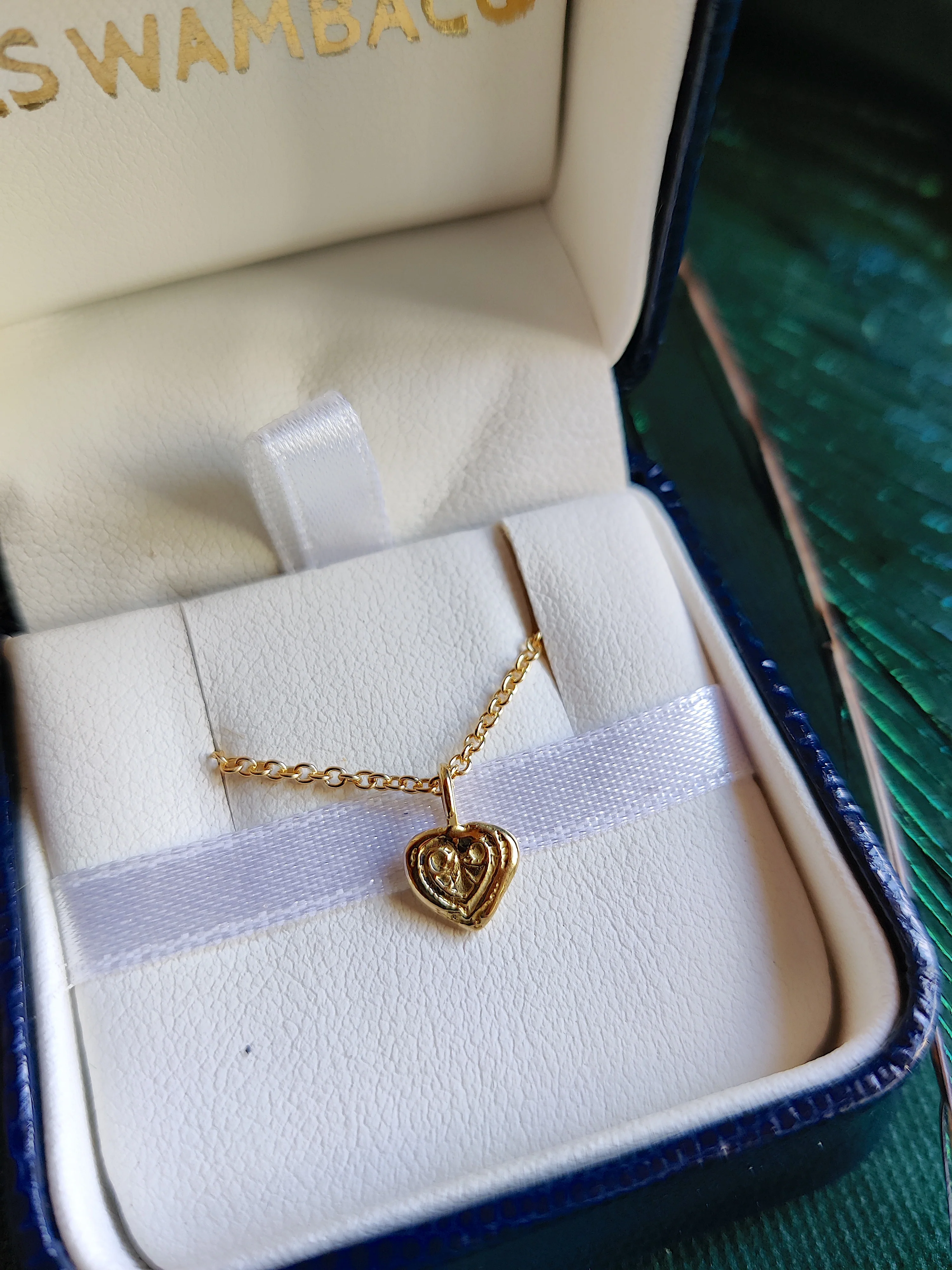 Hanger in goud: Hartje