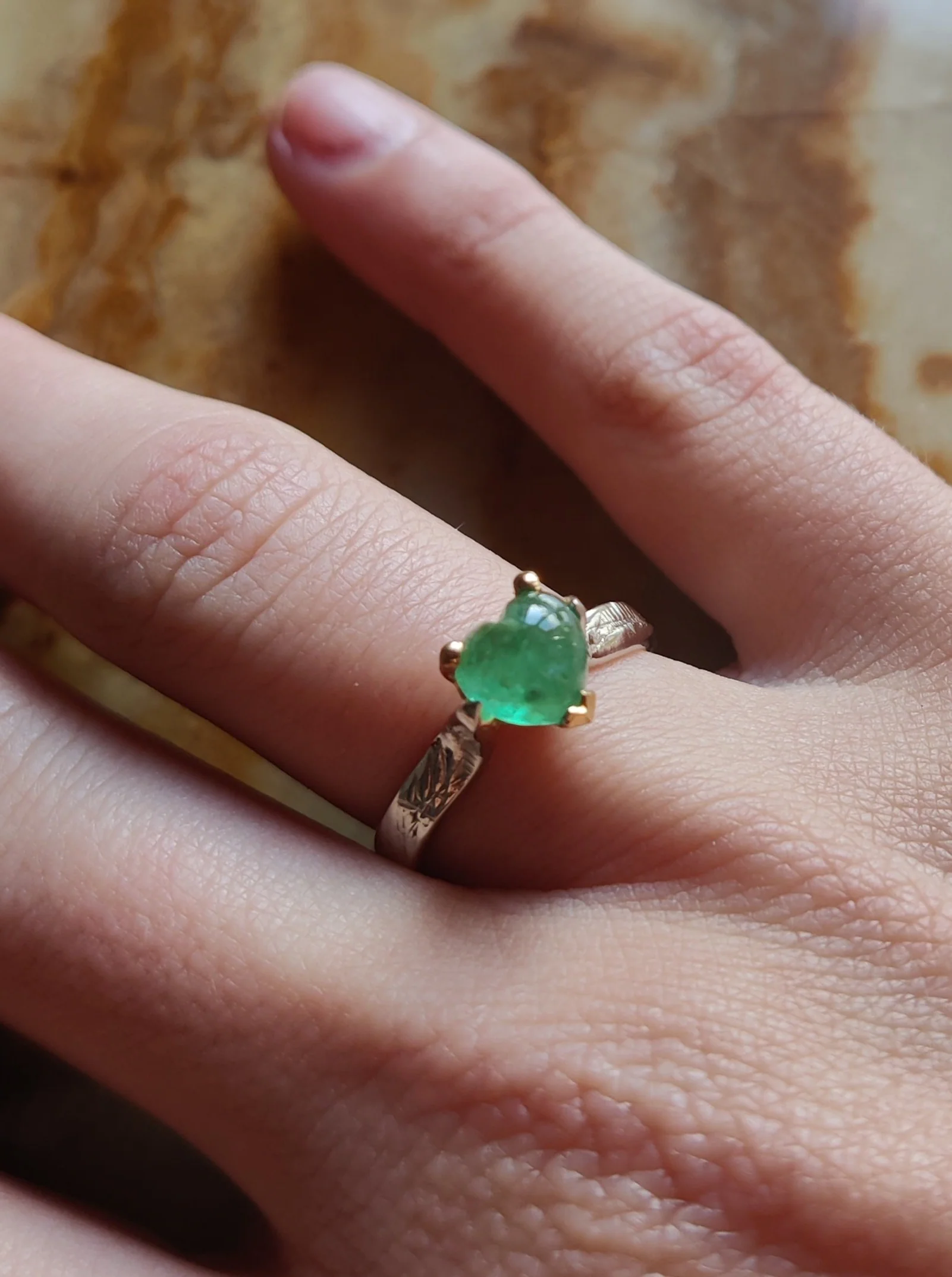 Ring in 14K geel goud met smaragd - Isabel