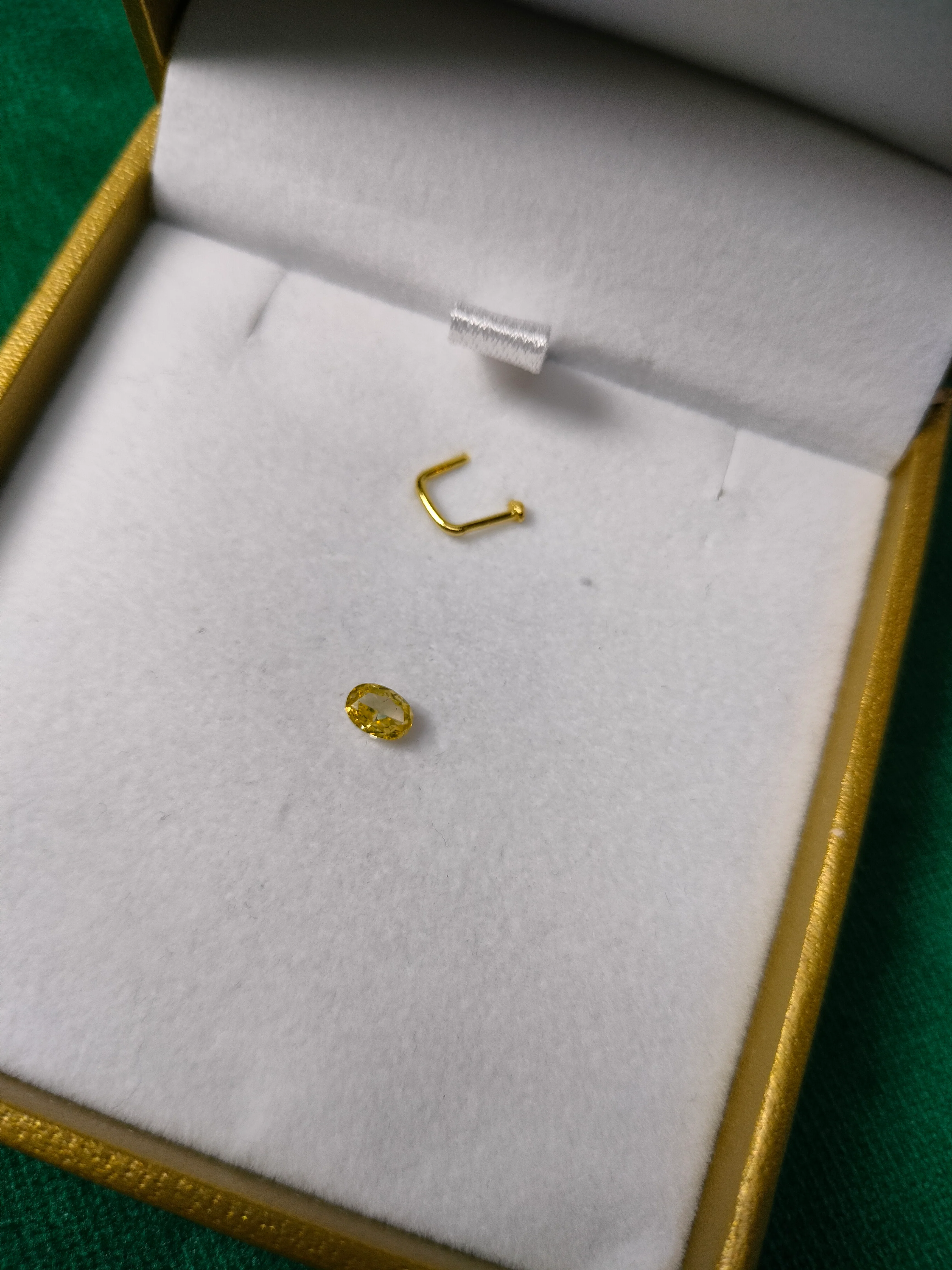 Diamant licht geel 0,24ct