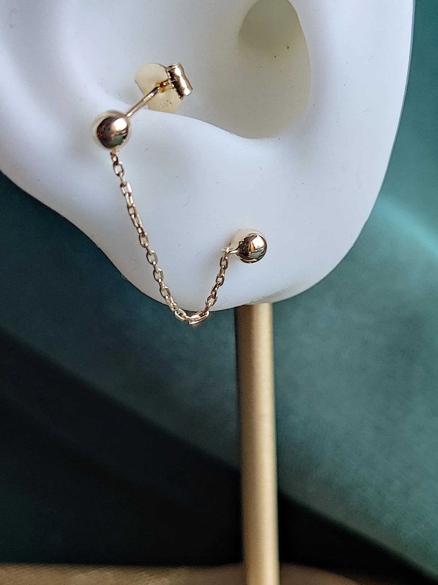 Oorpiercing 14k geelgoud: Giusi