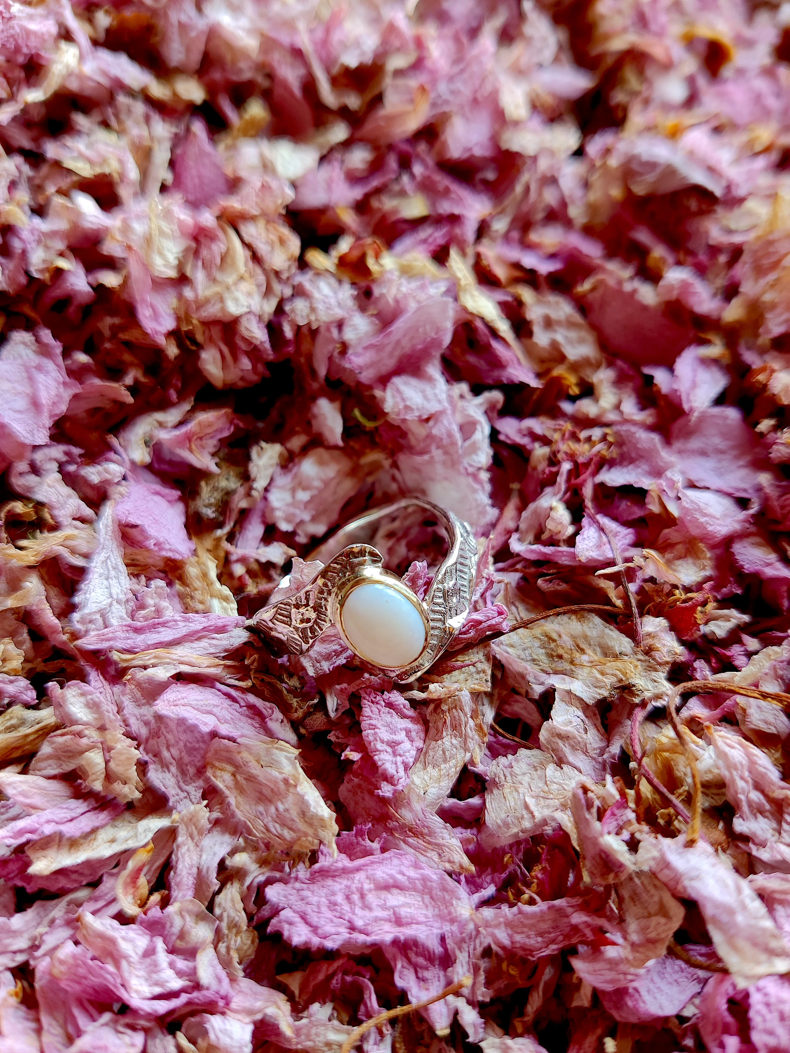 Ring in zilver en 18k geel goud met opaal: Juno