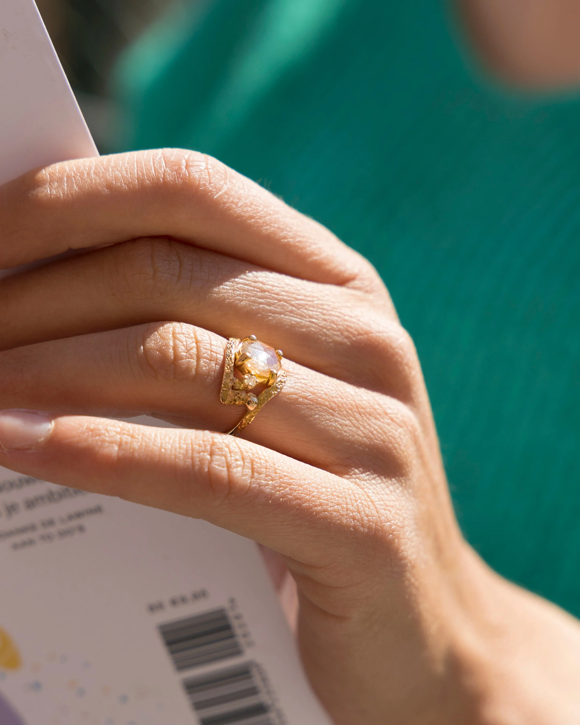 Ring in 18K rosé goud met diamant: Roos