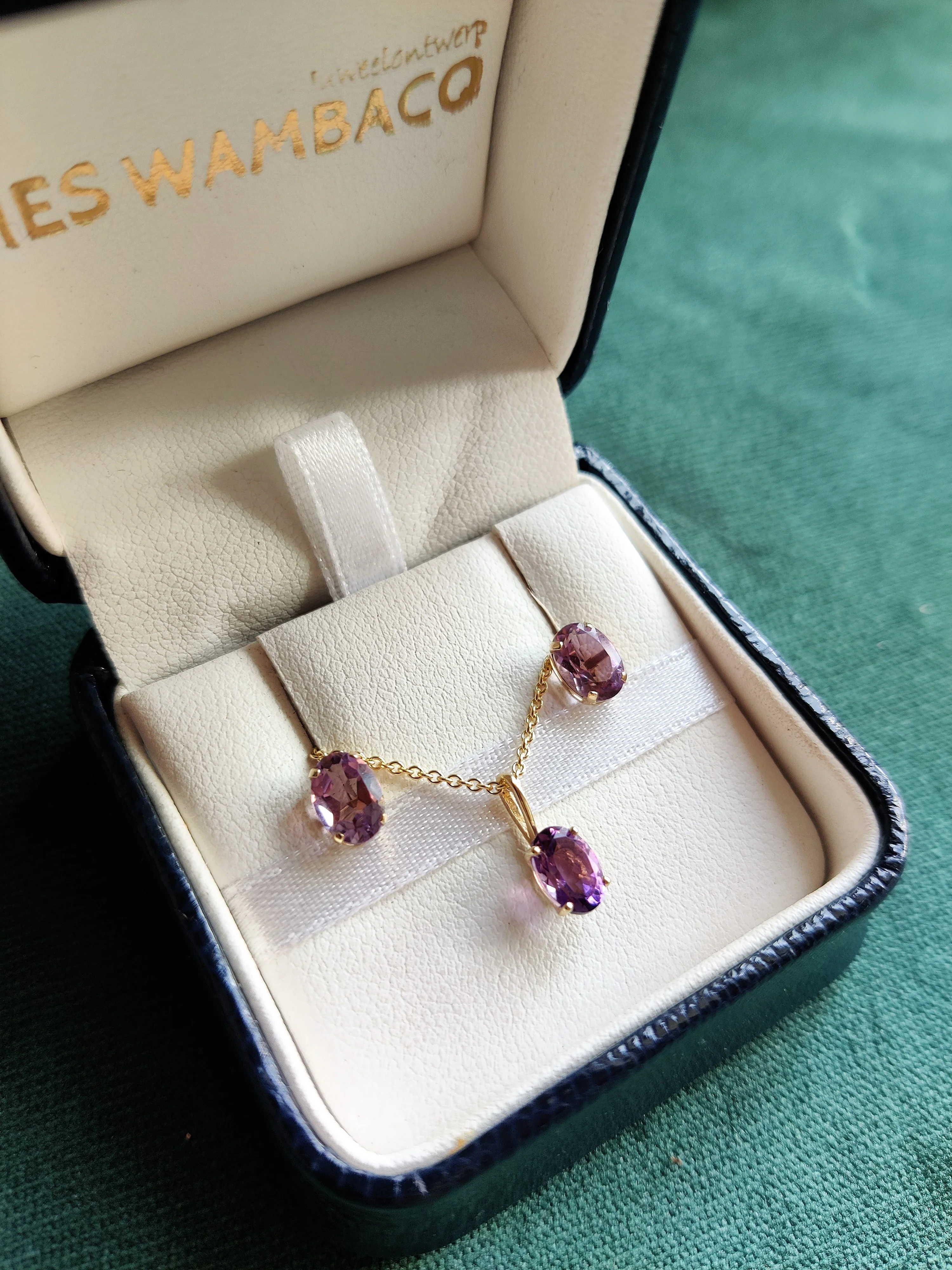 Hanger in 14k geel goud met amethist - Febi