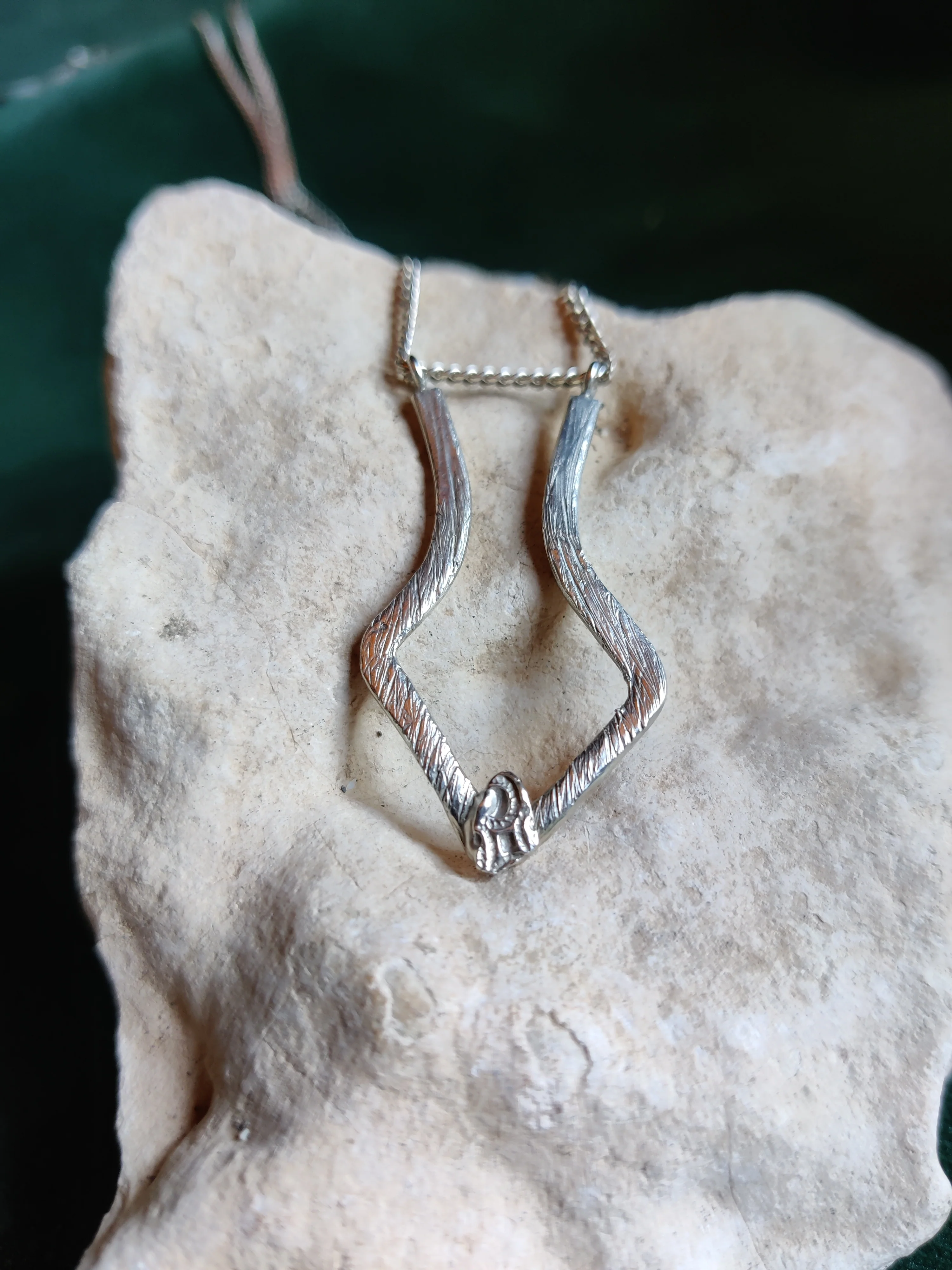 Ketting in zilver - Ring Keeper: Isch