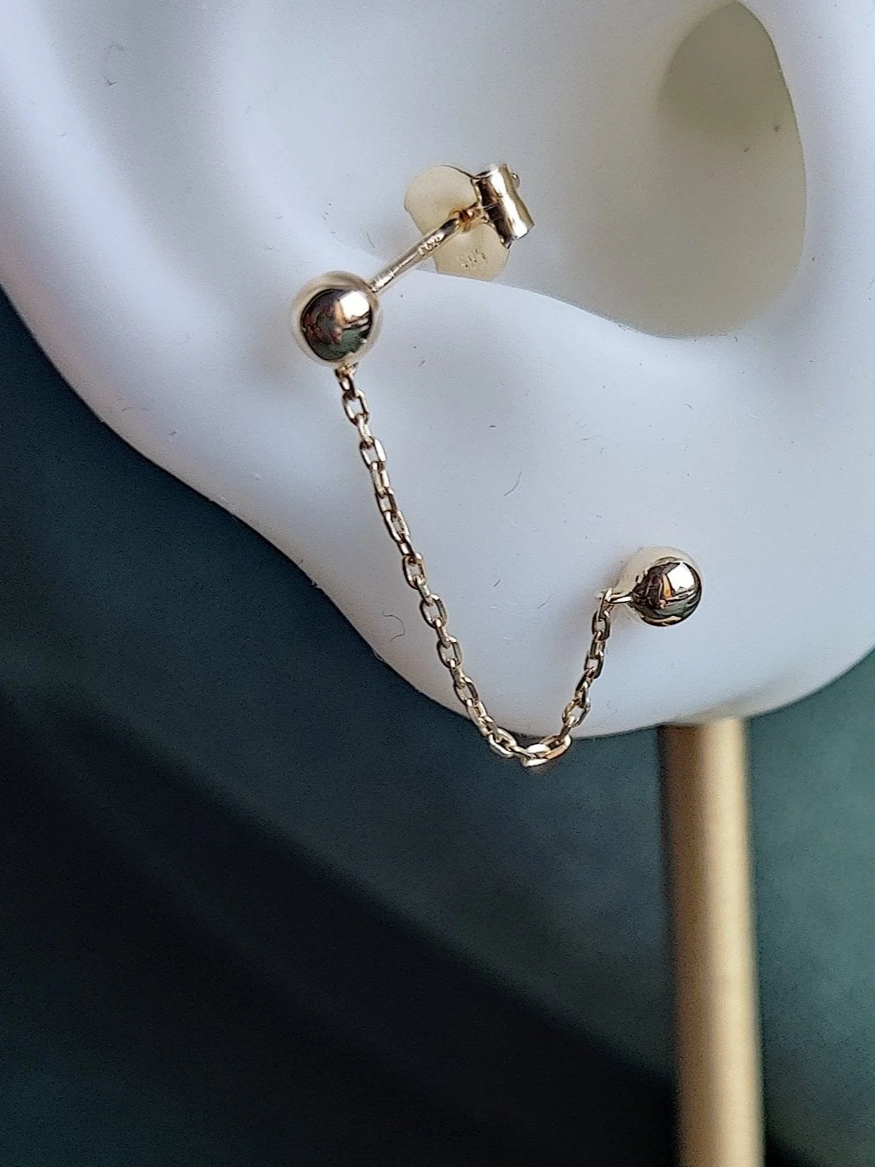 Oorpiercing 14k geelgoud: Giusi