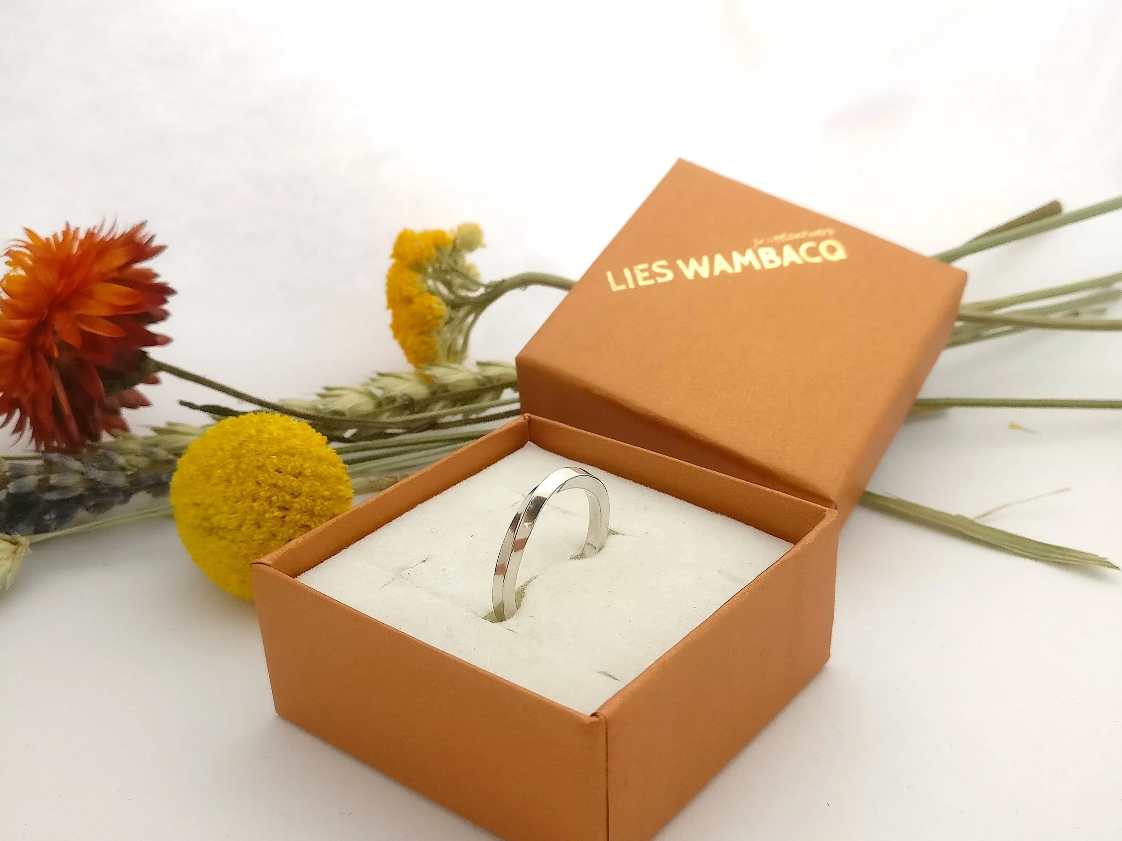 Ring in zilver: Twist