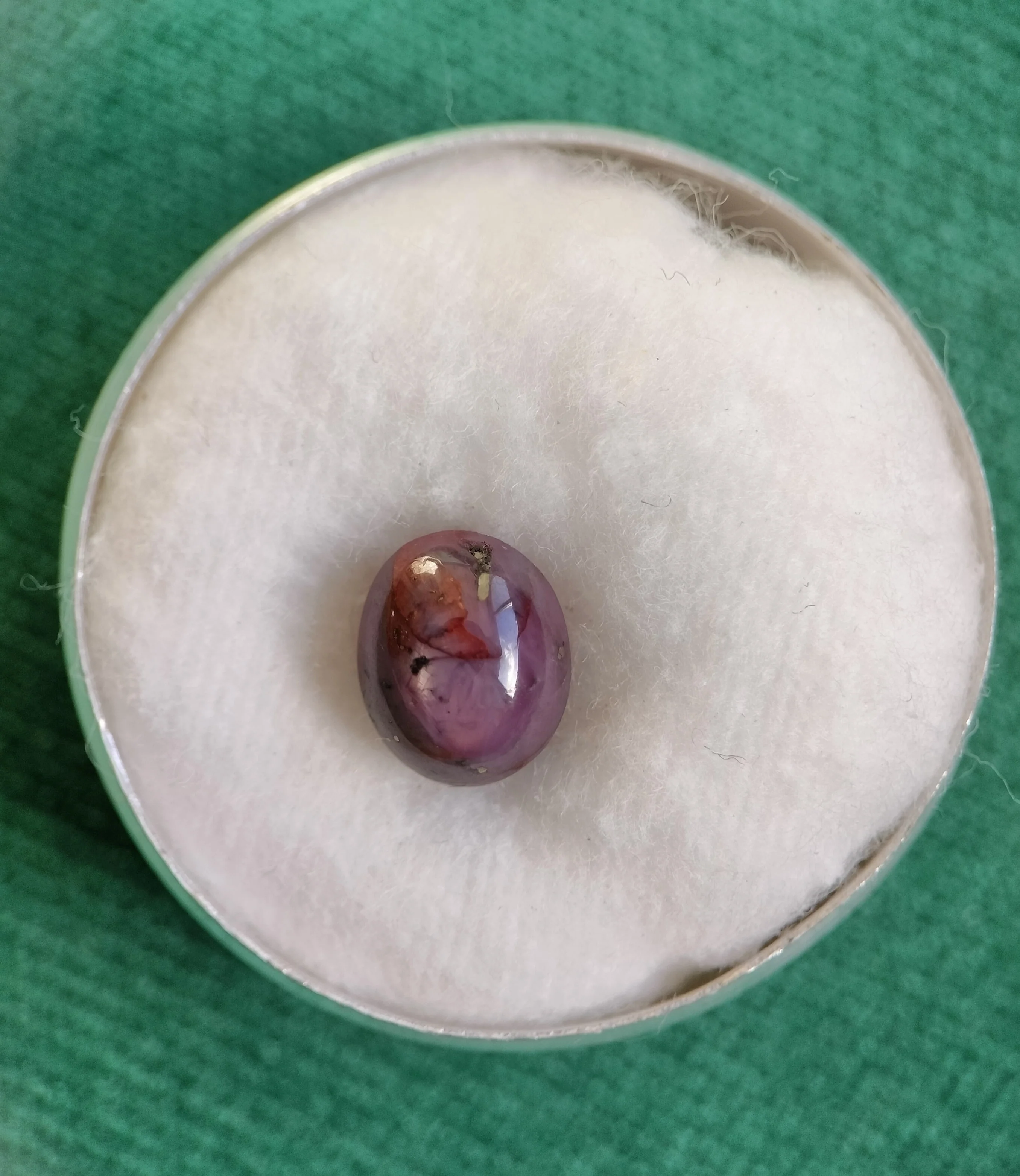 Ster robijn cabochon