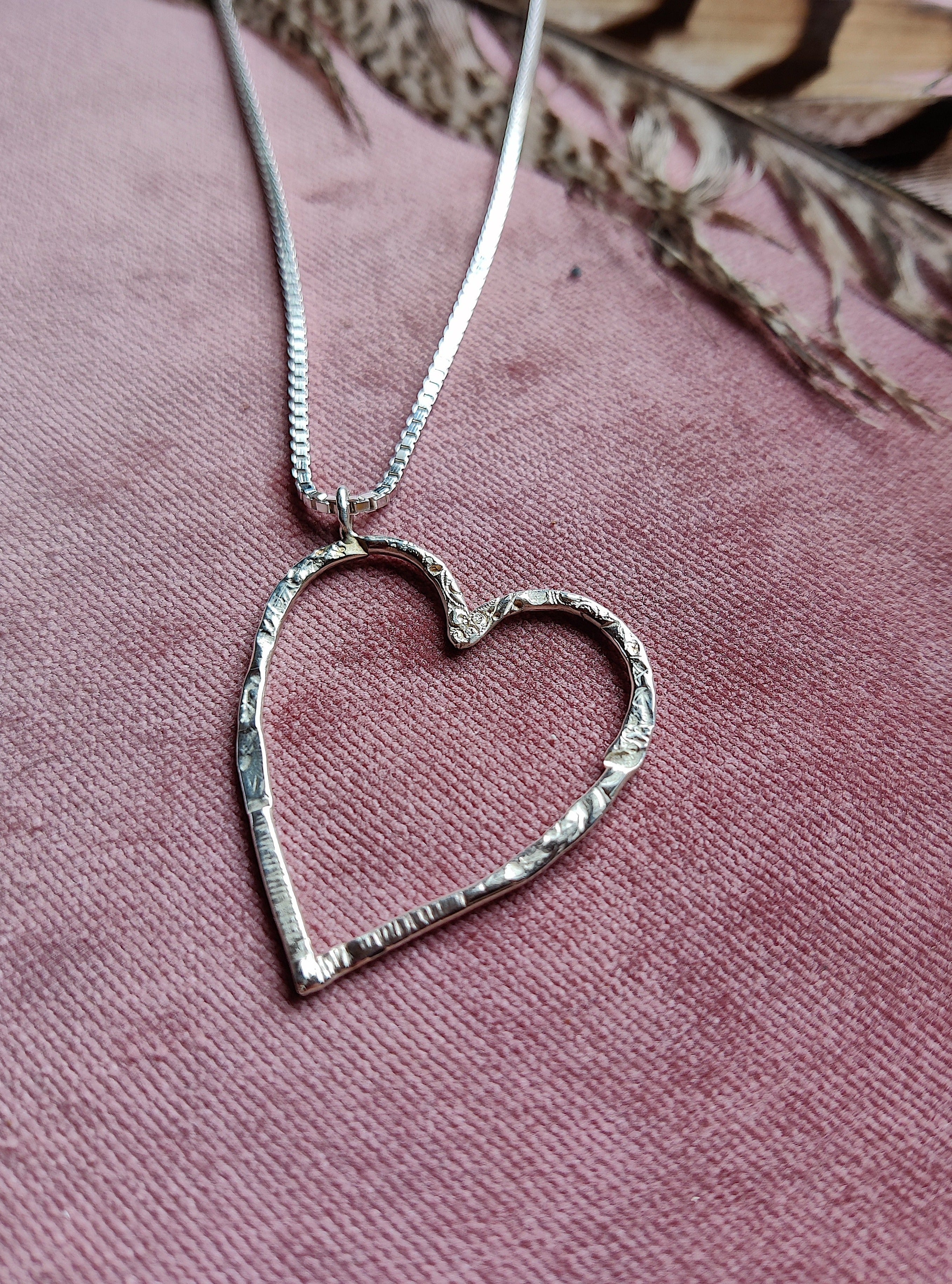 Ketting in zilver: Hart van Maria