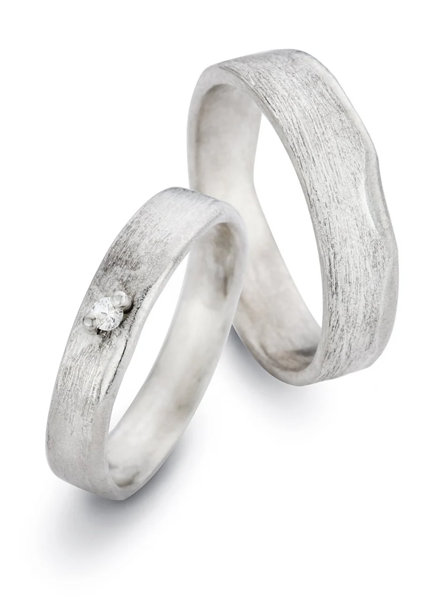 Trouwringen in 18k wit goud met diamant: William en Kate