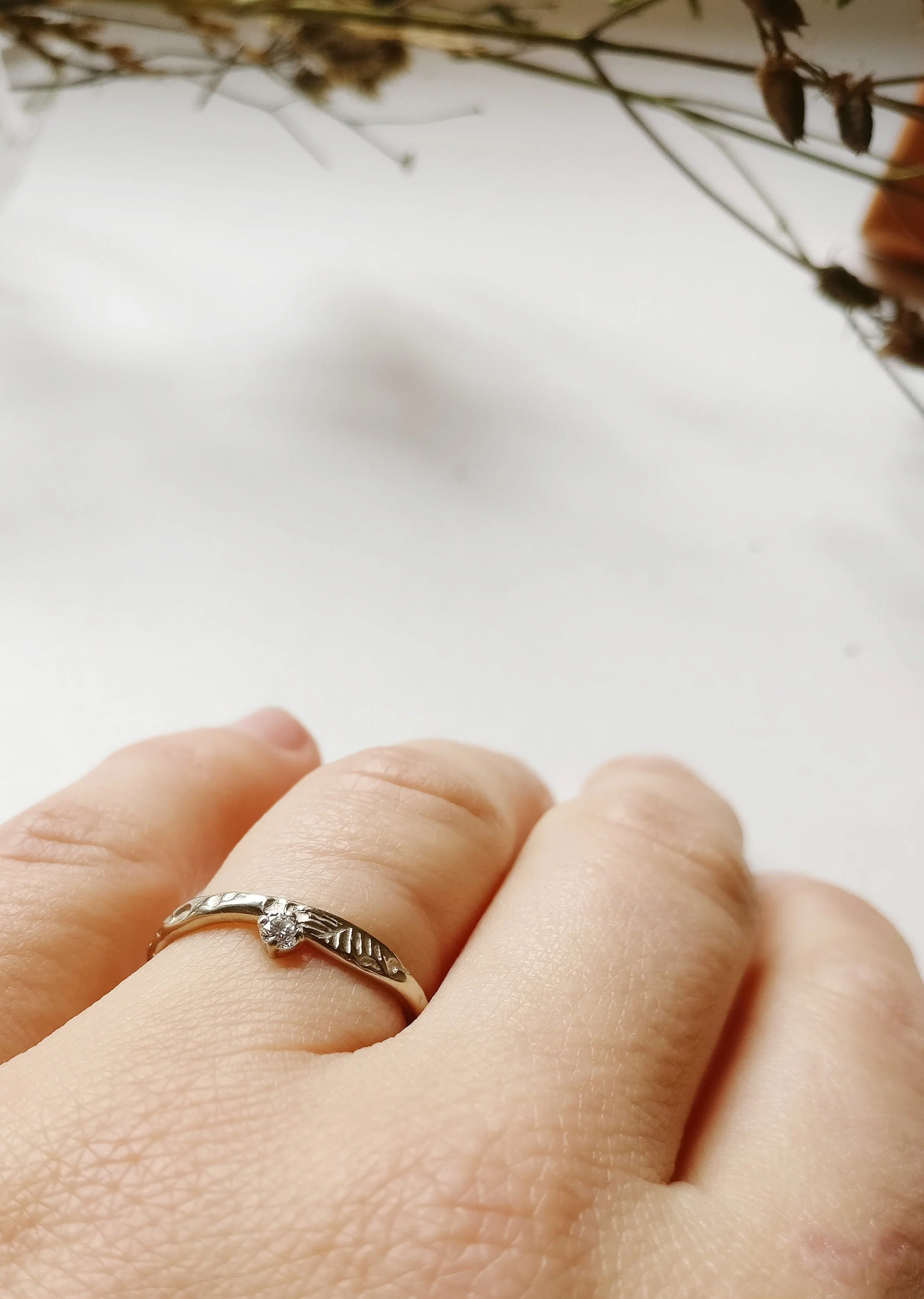 Ring 18K palladium wit goud met diamant: Eva