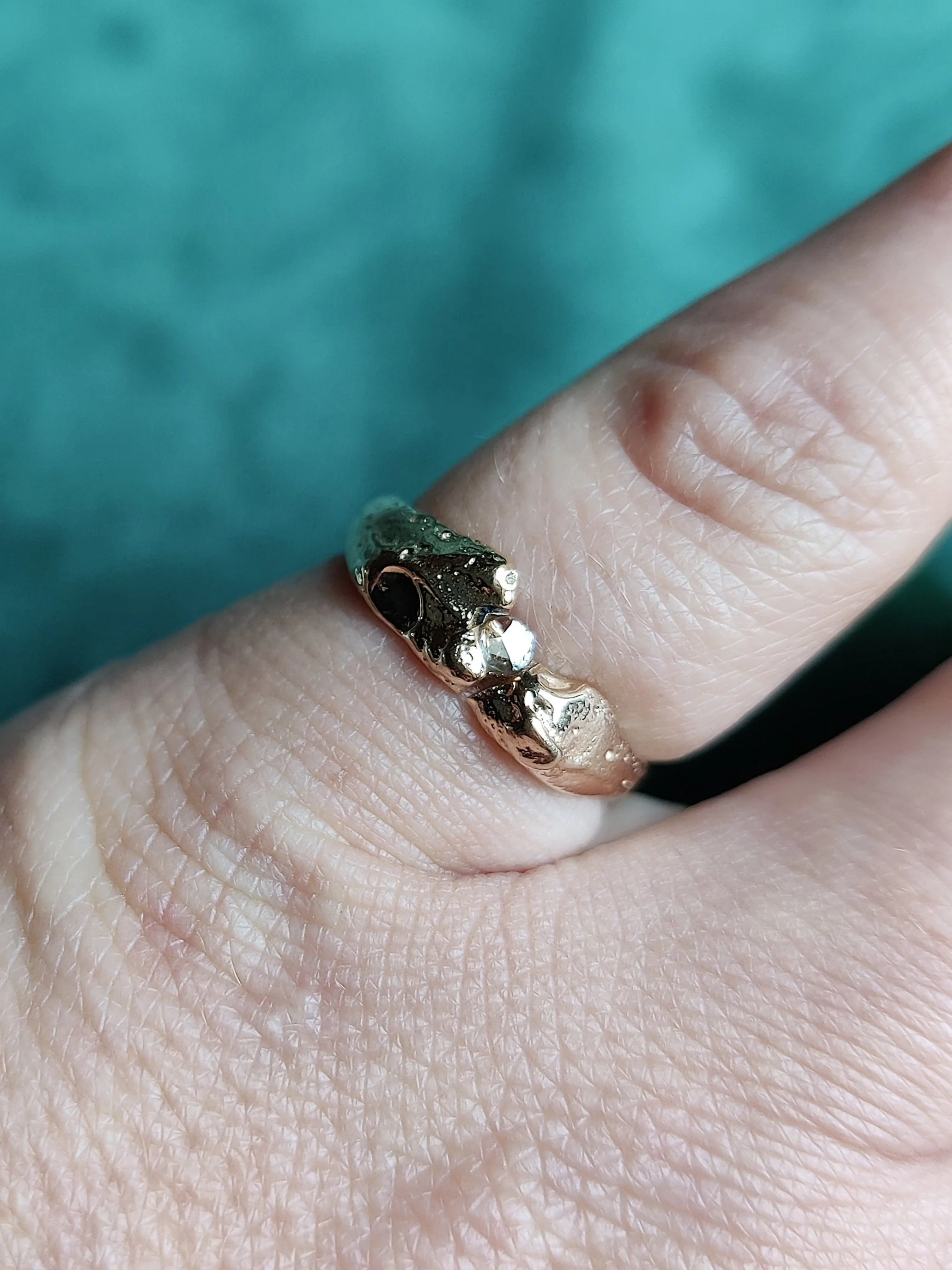 Ring in 18k rosé goud met rose cut diamant: Lauren