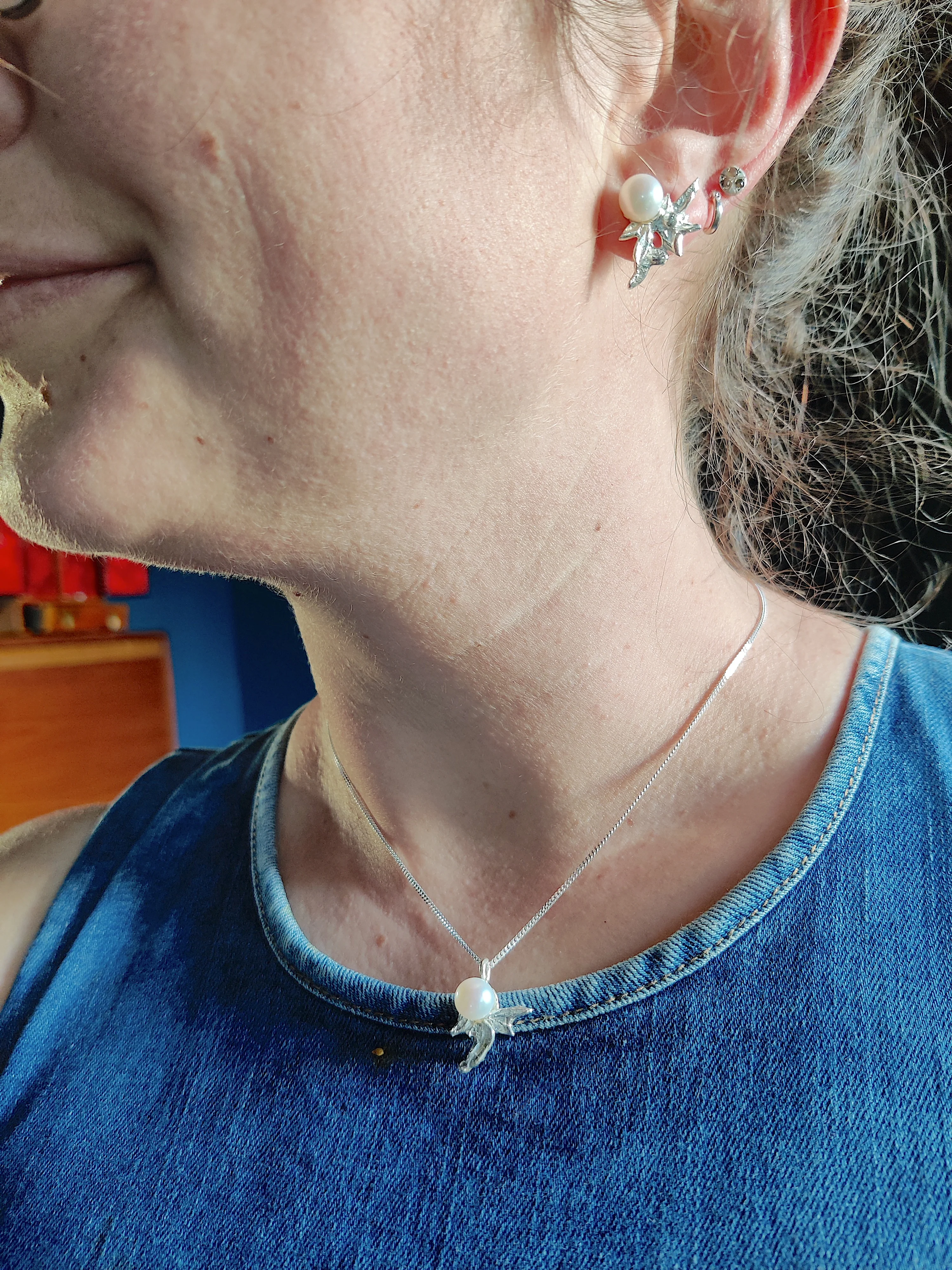 Set van ketting en oorbel in zilver met zoetwaterparel: Bouton bouquet