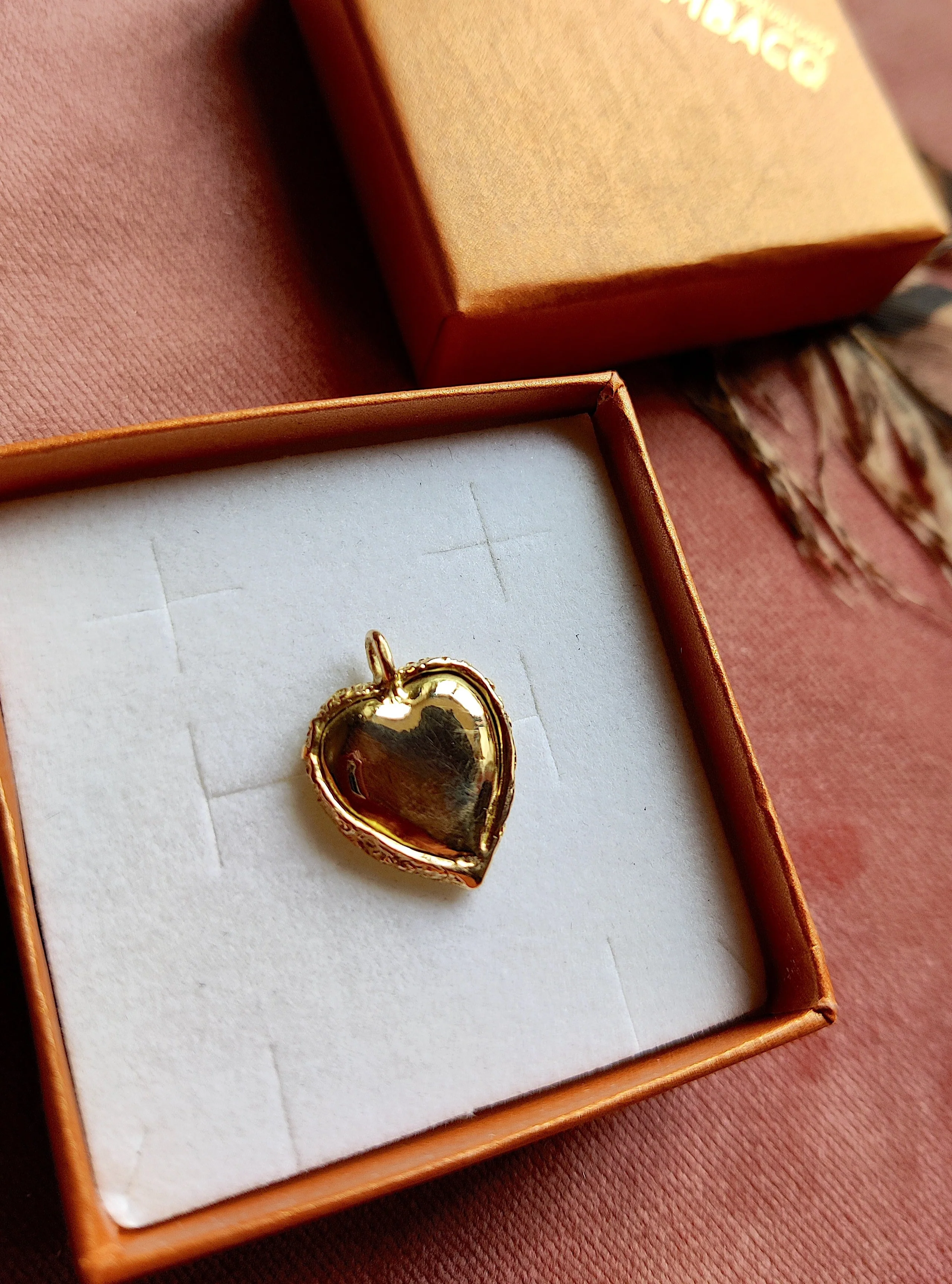 Hanger in goud: Heart of gold