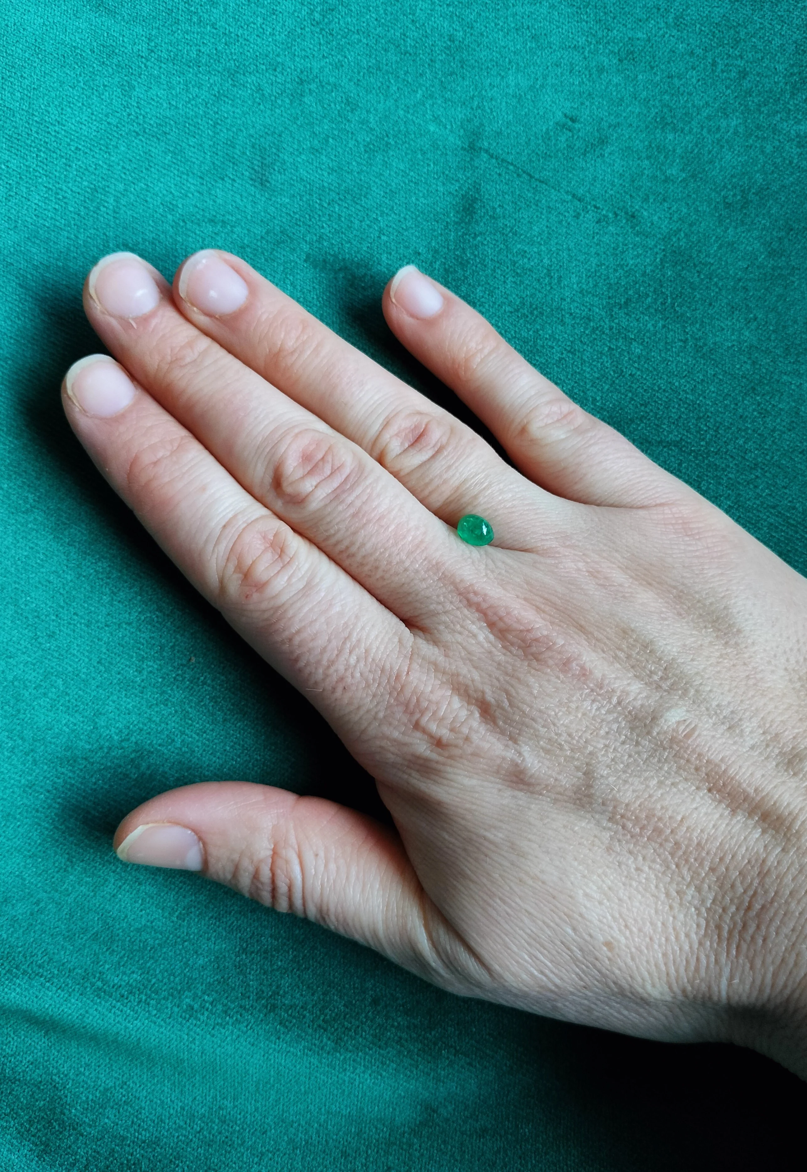 Smaragd ovale cabochon