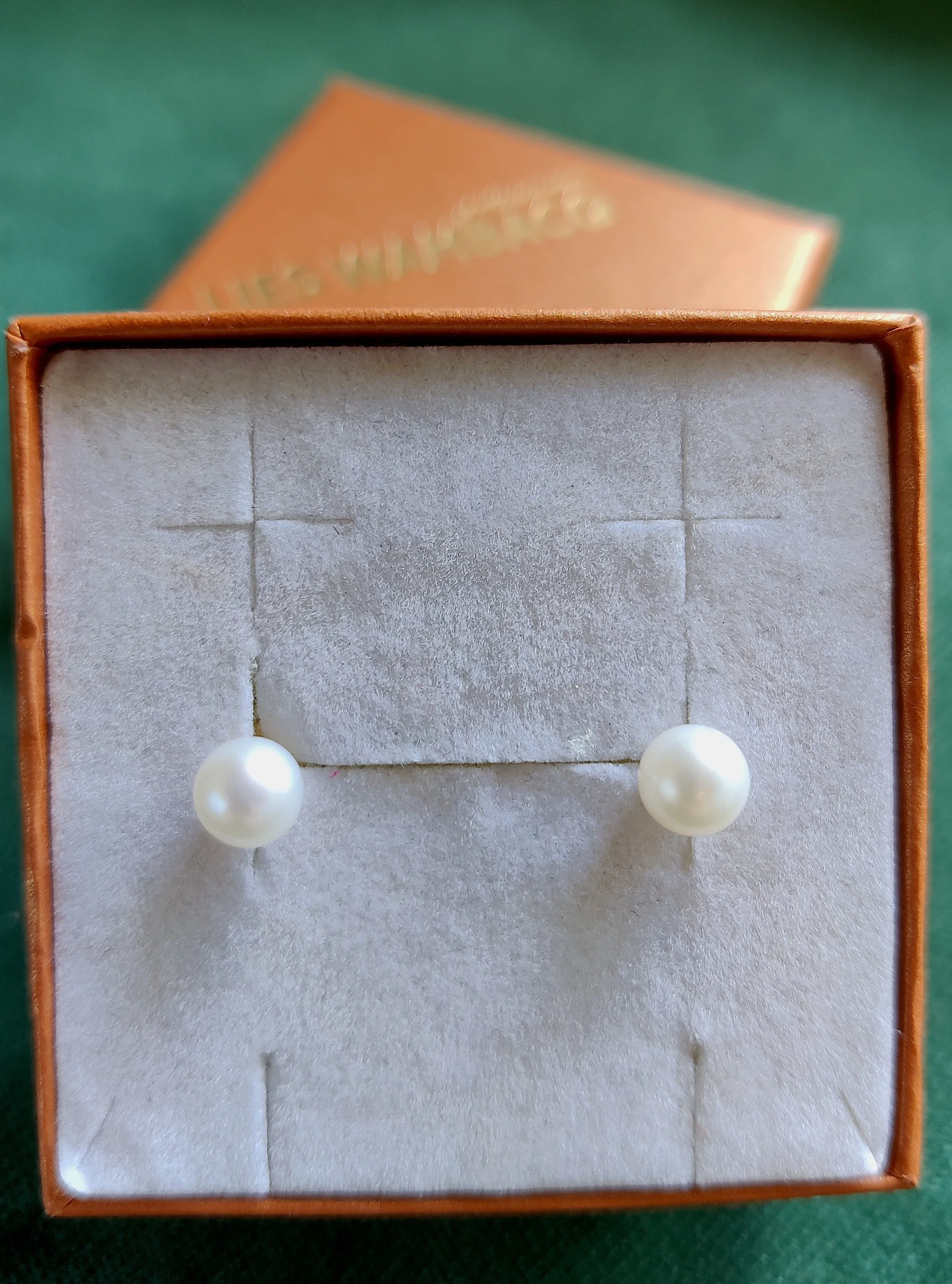 Oorbel in 14k geel goud met zoetwaterparel 6-6,5mm : Ravi 2