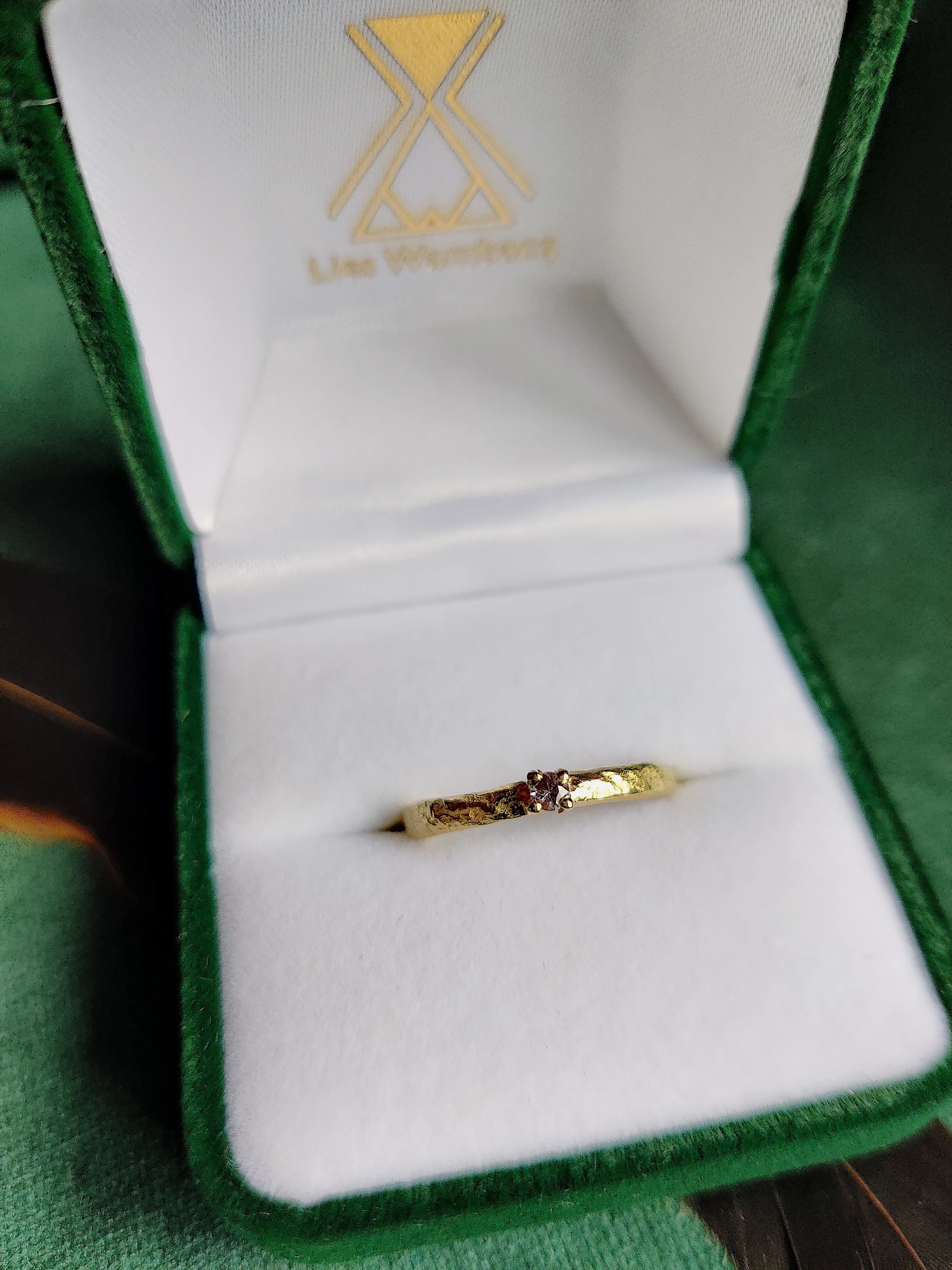 Ring in 18k geel goud met saffier - Brigitte