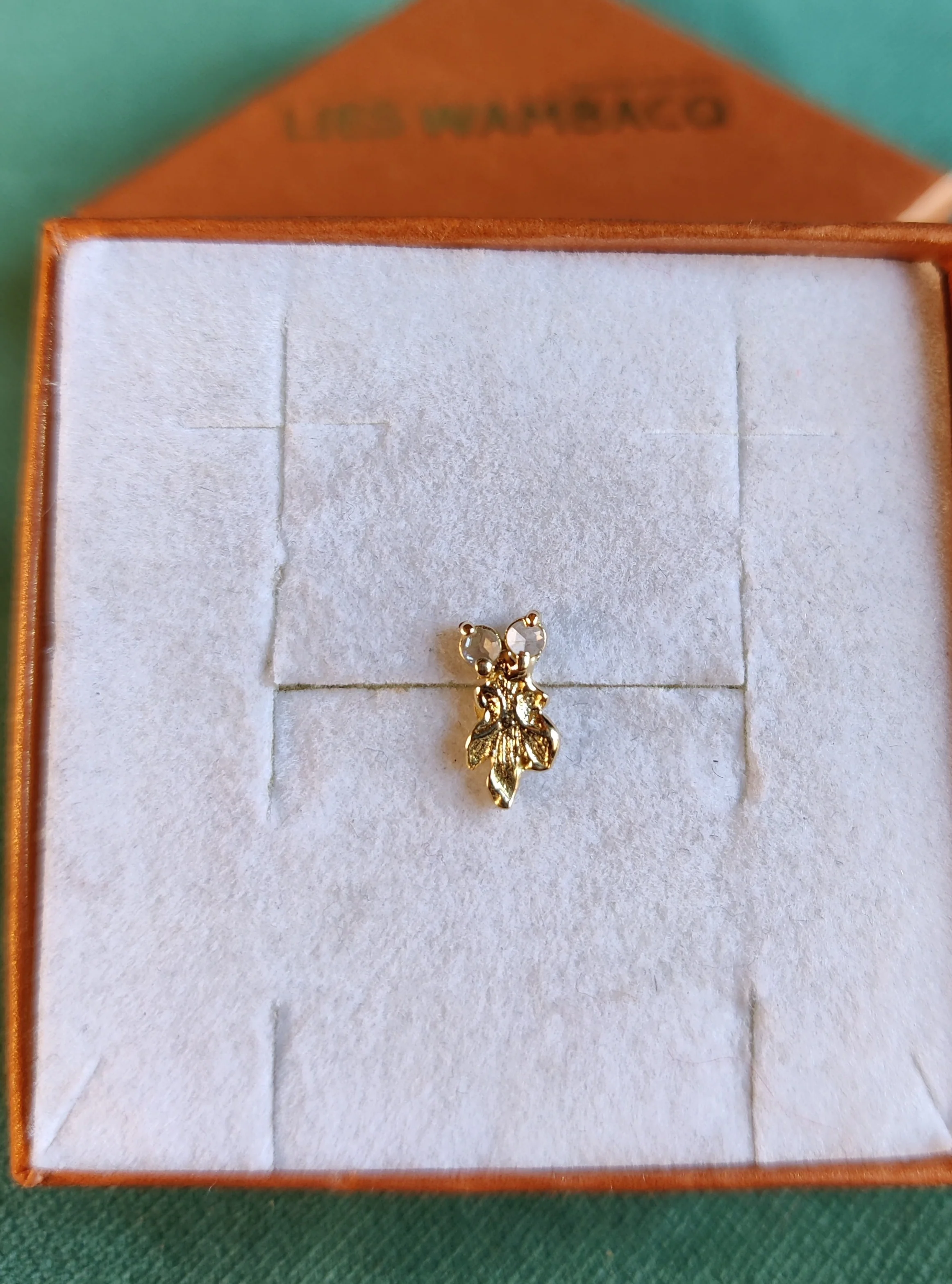 Losse oorsteker in 18K geel met diamant - Laurli