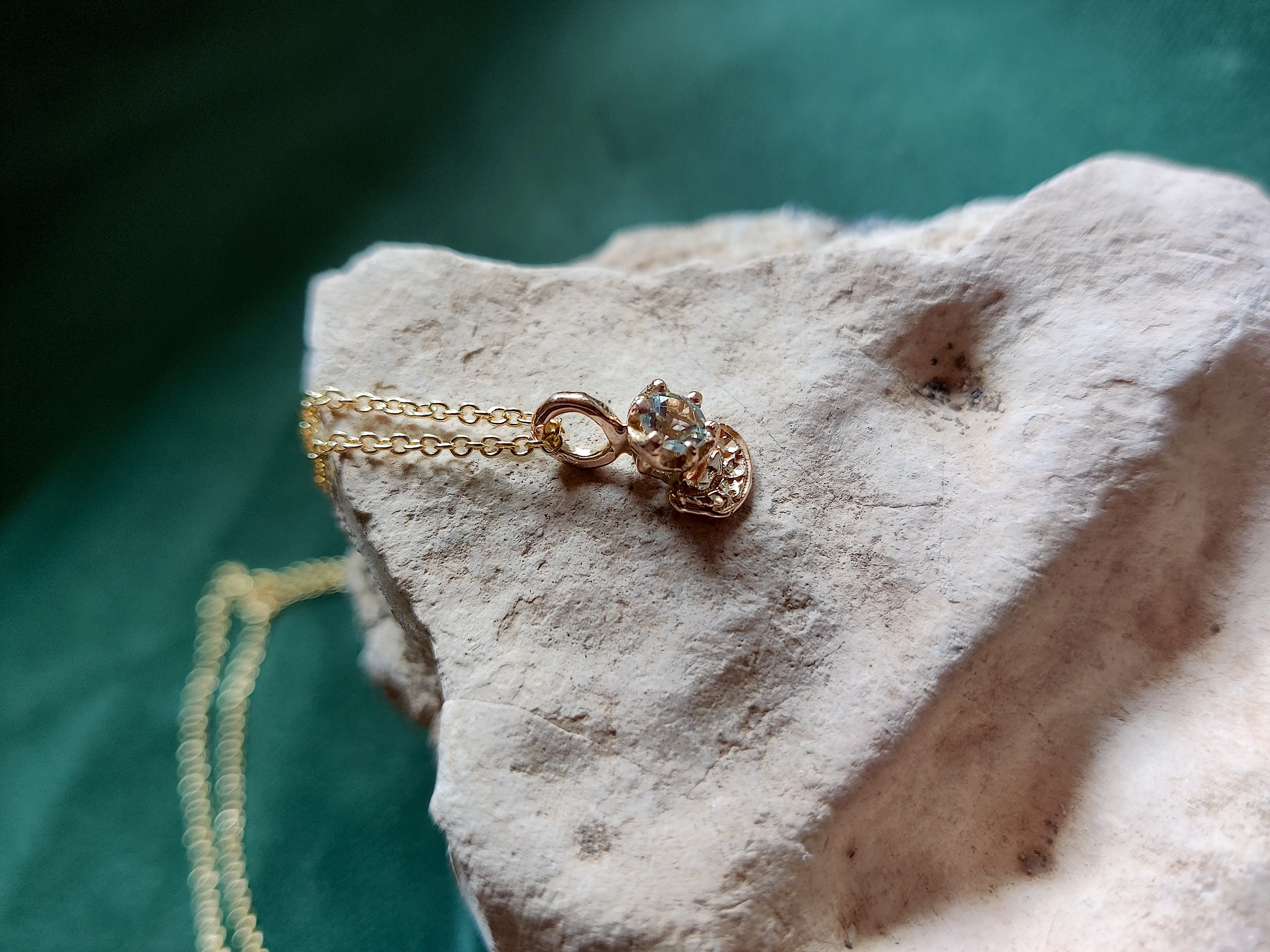 Hanger in 18K rood goud met aquamarijn - Aquarius