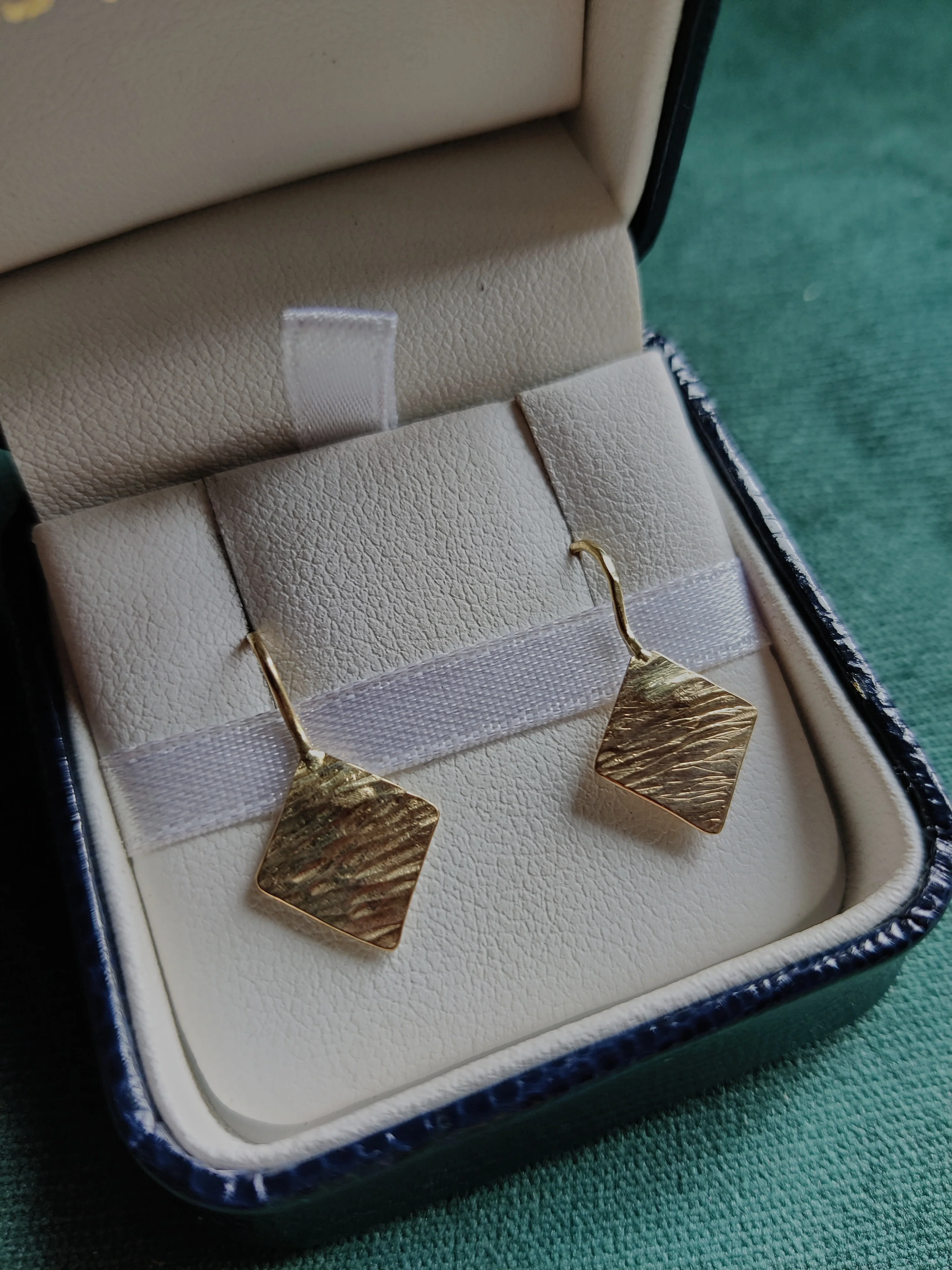 Oorbel in 18K geel goud - Bonnie