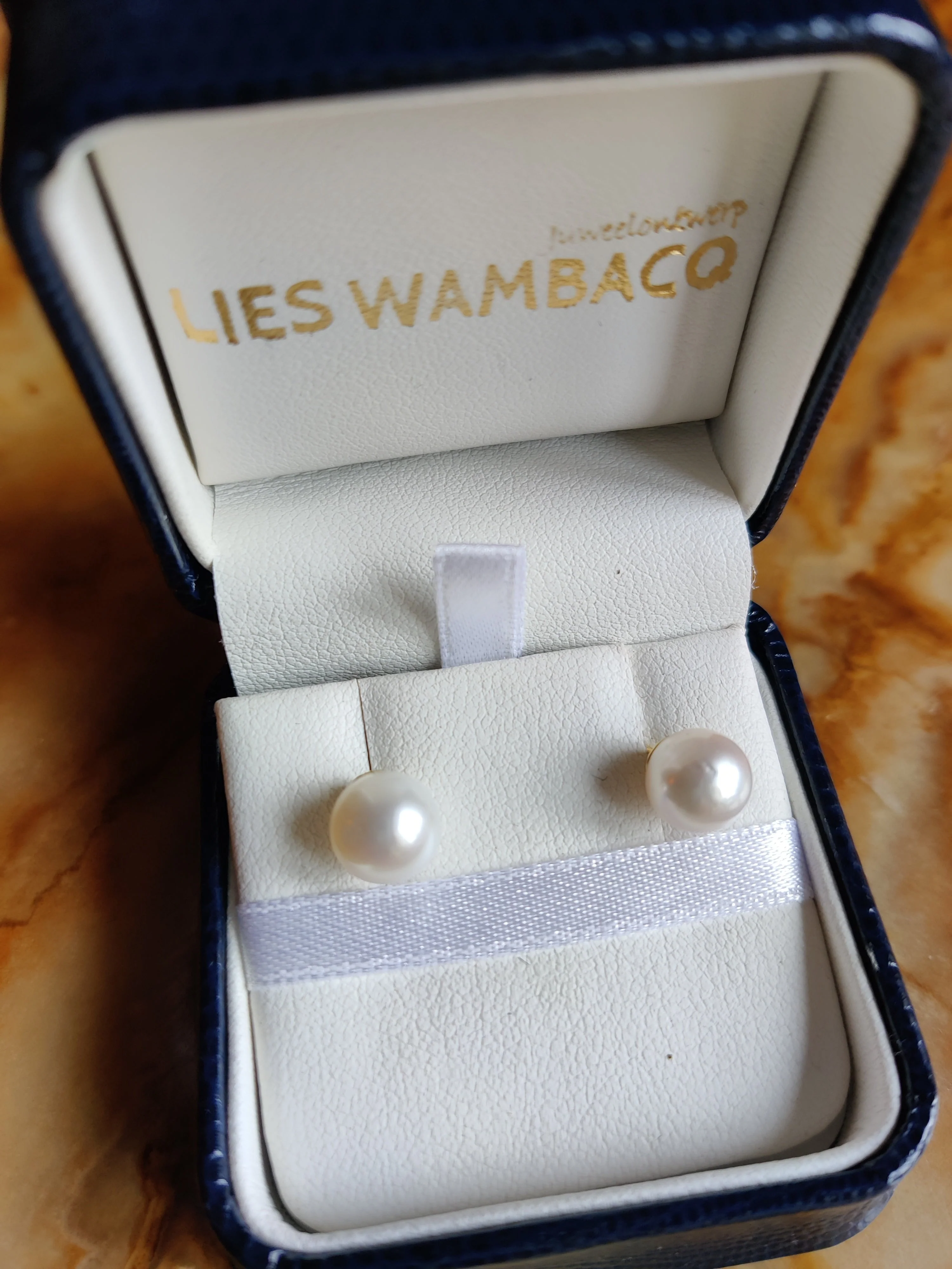 Oorbel in 14k geel goud met ronde parel - Dori