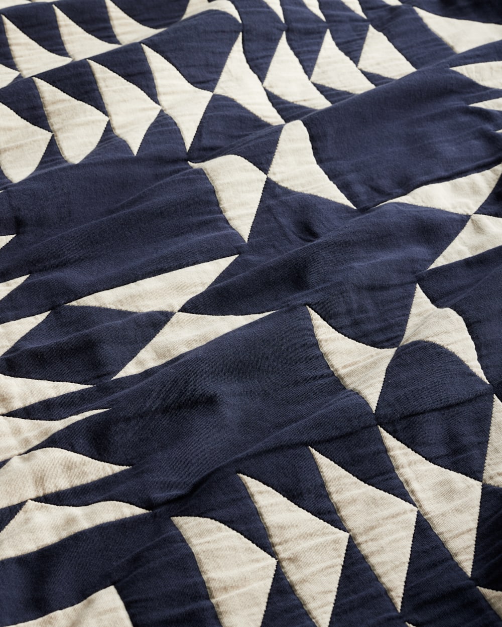 MIDNIGHT NOVA COTTON MATELASSE COVERLET