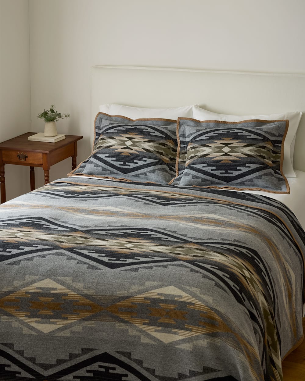 TUMALO RIDGE BLANKET