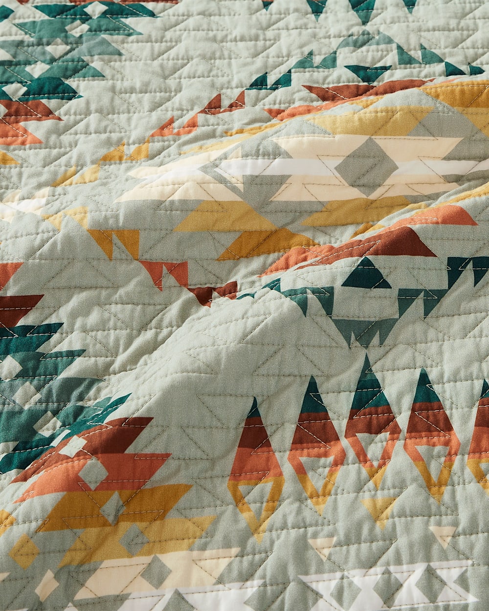 MISSION TRAILS COVERLET SET