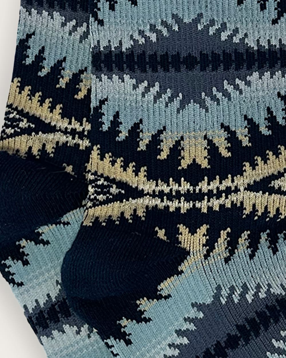 SUNSET PASS CREW SOCKS