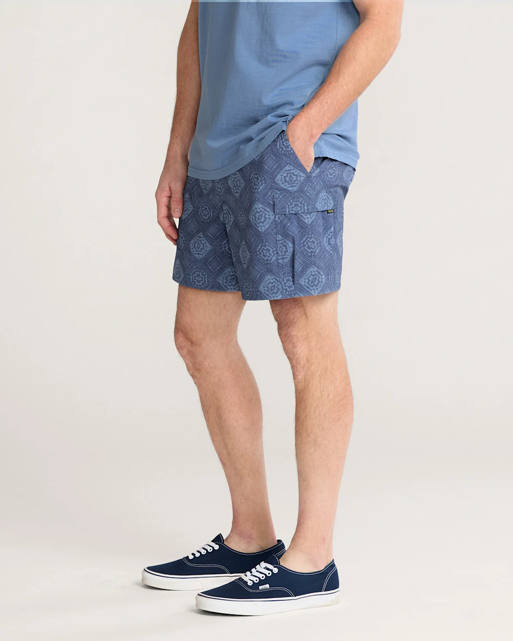 BEACH BLANKET FIELDER HYBRID CARGO SHORTS