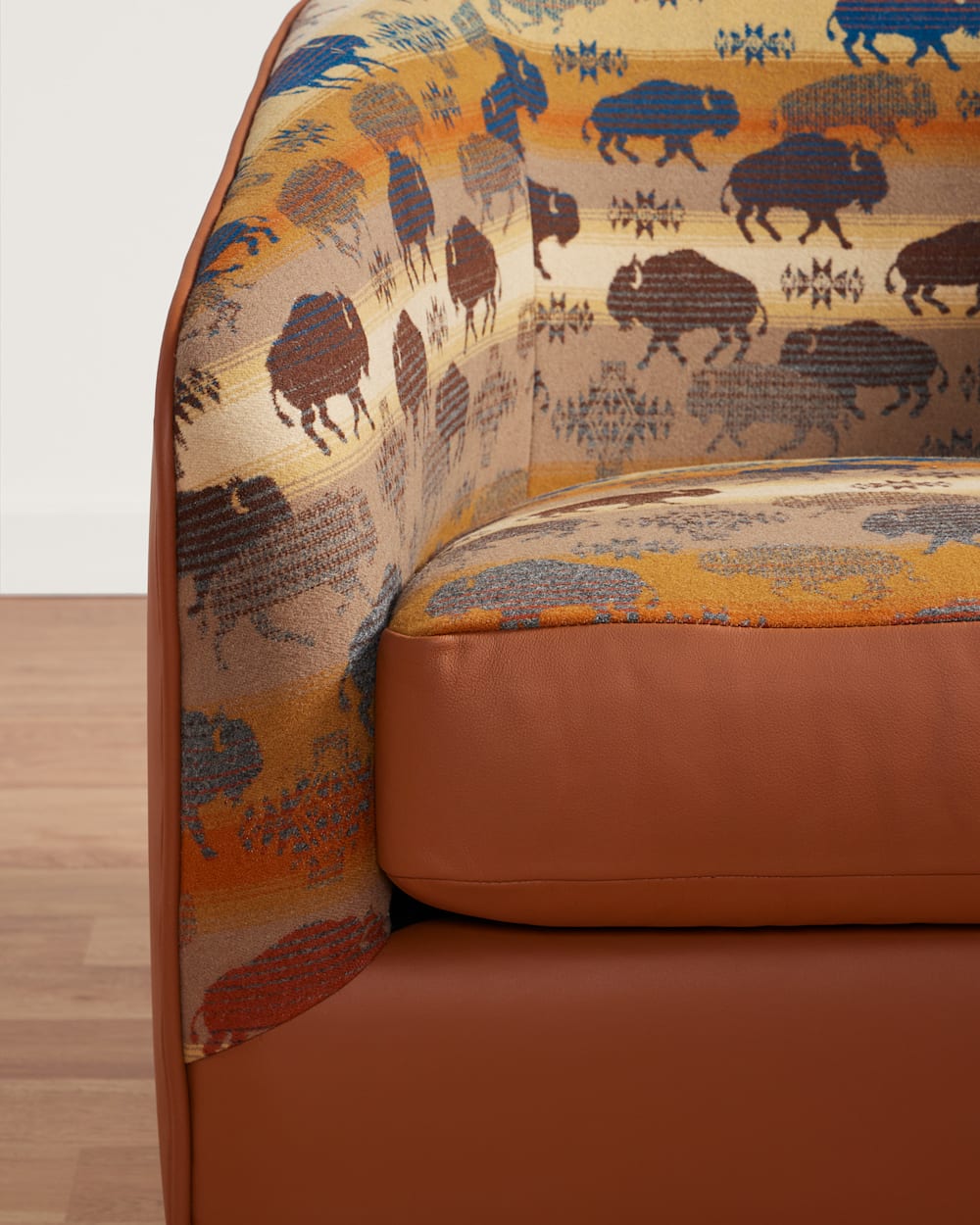 PRAIRIE RUSH HOUR BARREL CHAIR