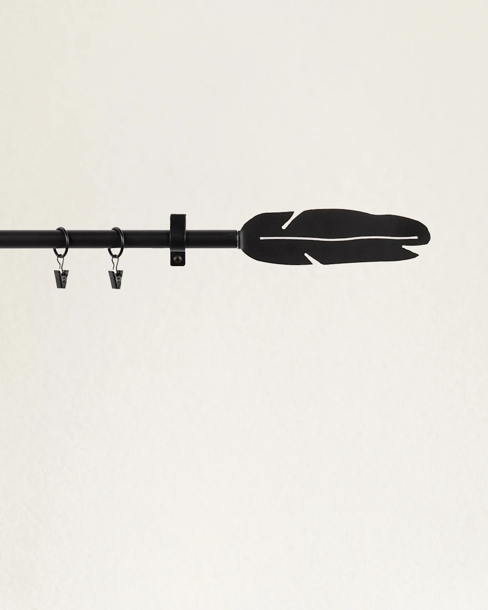 STEEL BLANKET HANGER