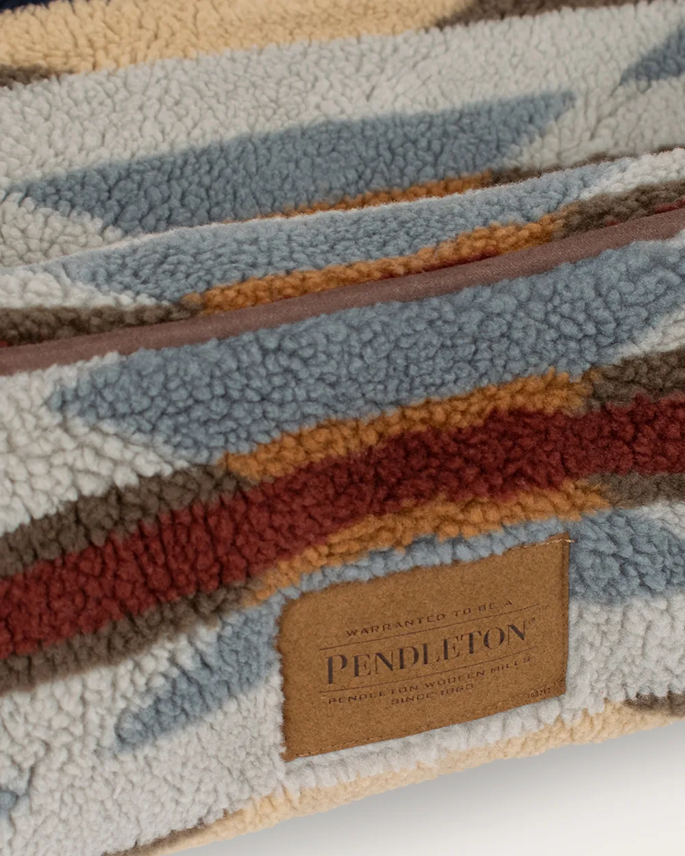 WYETH TRAIL PET BED - KUDDLER