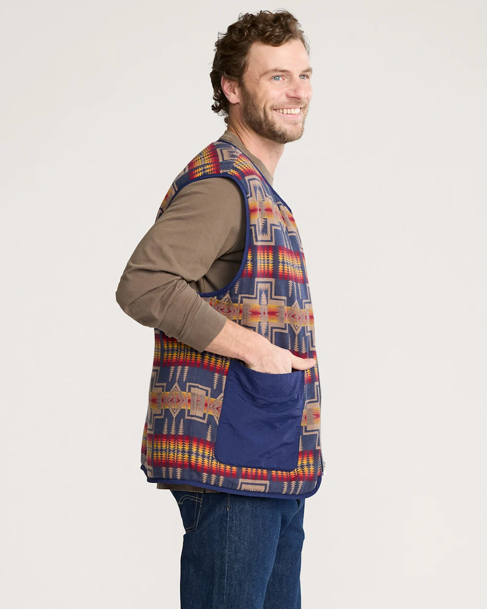 MEN'S PENDLETON UK HARDING REVERSIBLE QUILTED VEST
